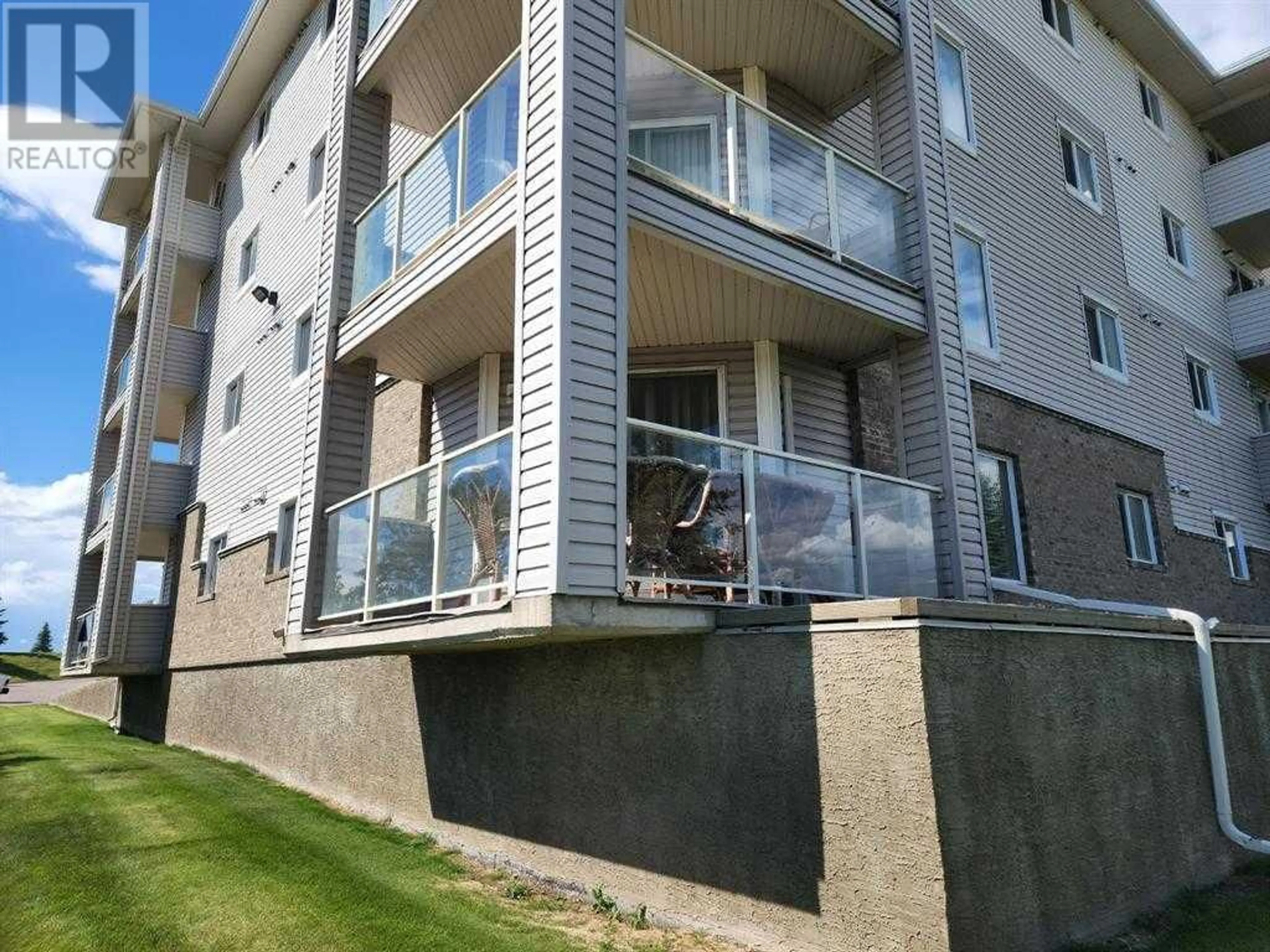 Balcony in the apartment for 118 1616 Saamis Drive NW, Medicine Hat Alberta T1C4X2