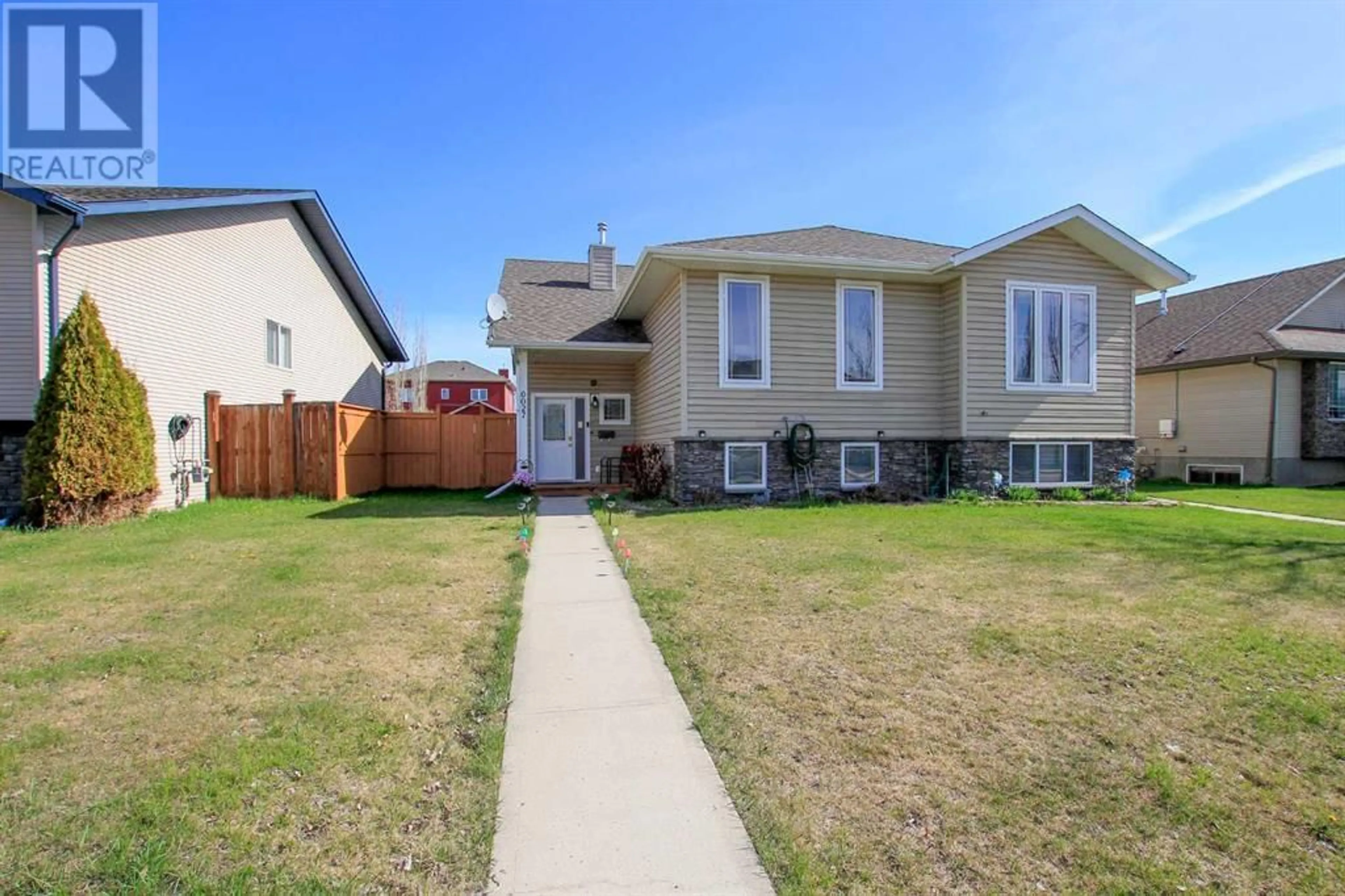 Frontside or backside of a home for 6027 Orr Drive, Red Deer Alberta T4P0C6