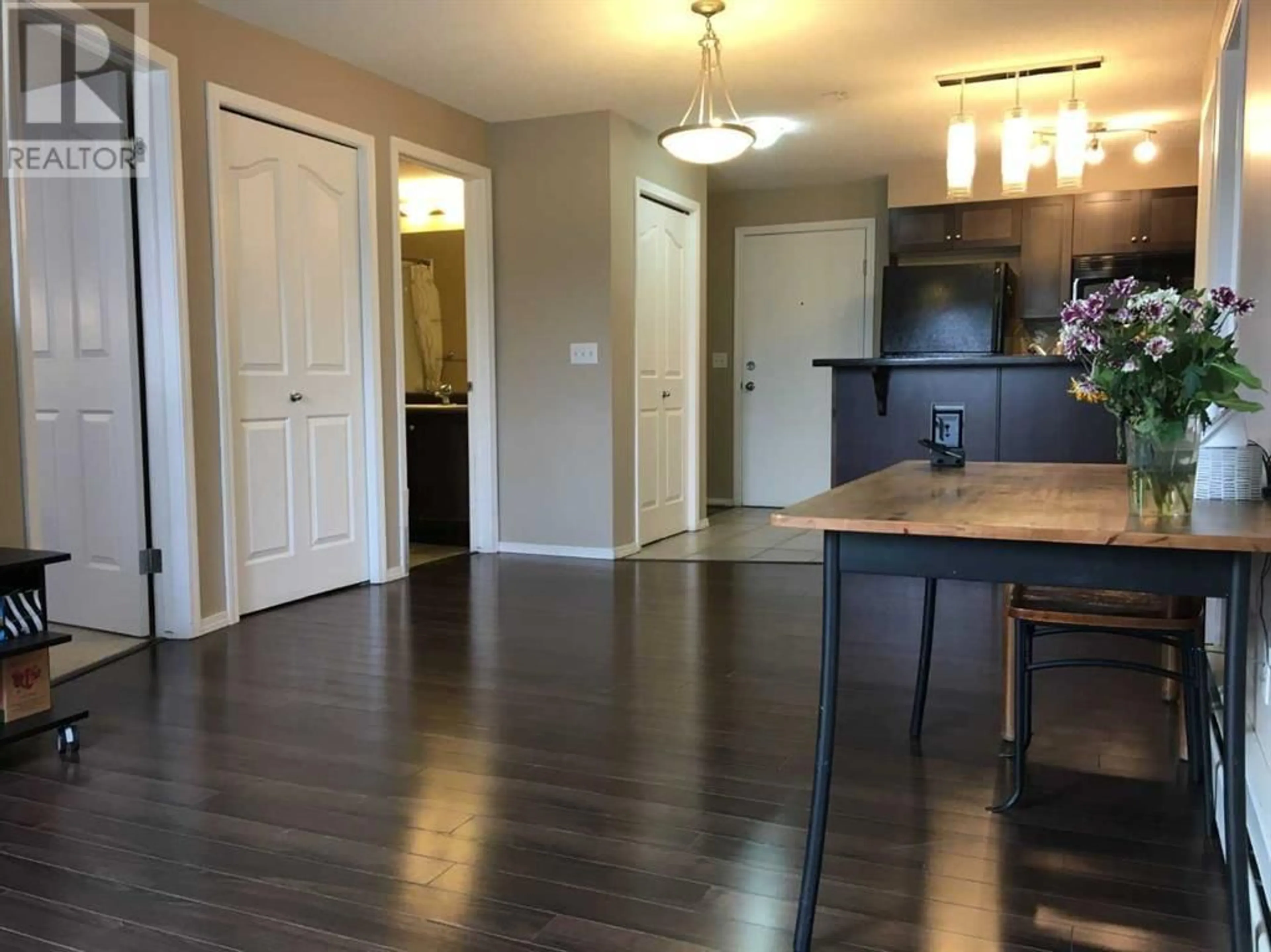 A pic of a room for 3315 60 Panatella Street NW, Calgary Alberta T3K0M3