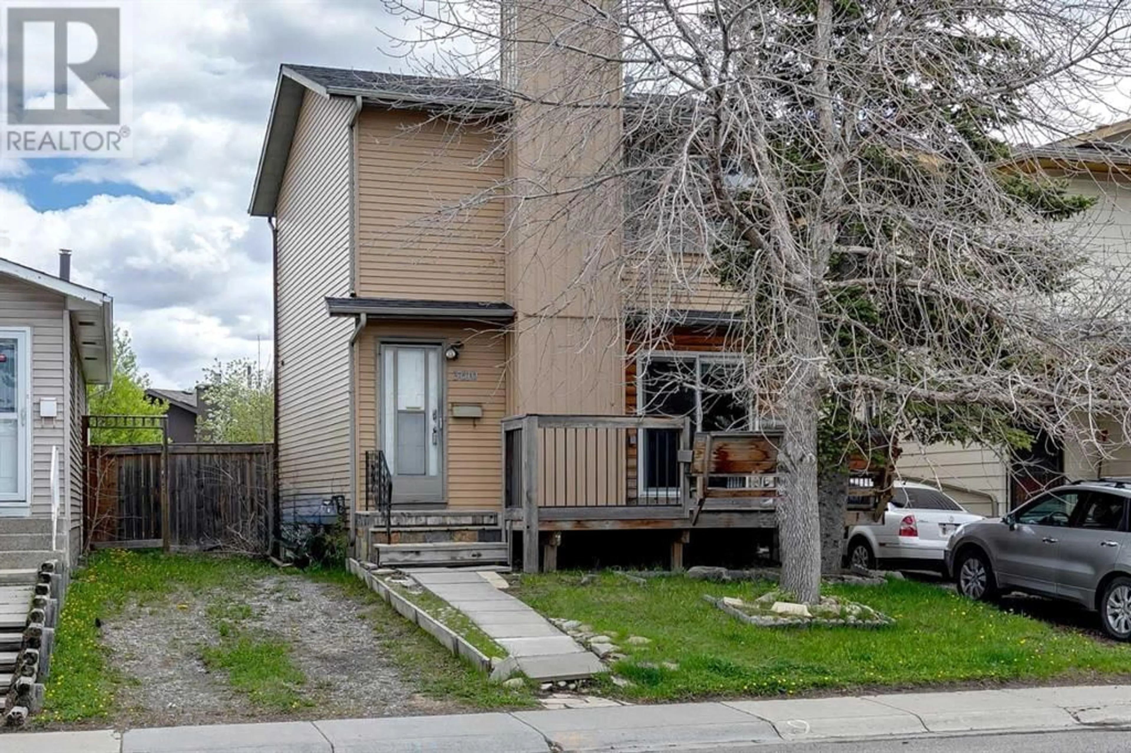 A pic from exterior of the house or condo for 3610 39 Street NE, Calgary Alberta T1Y5H6