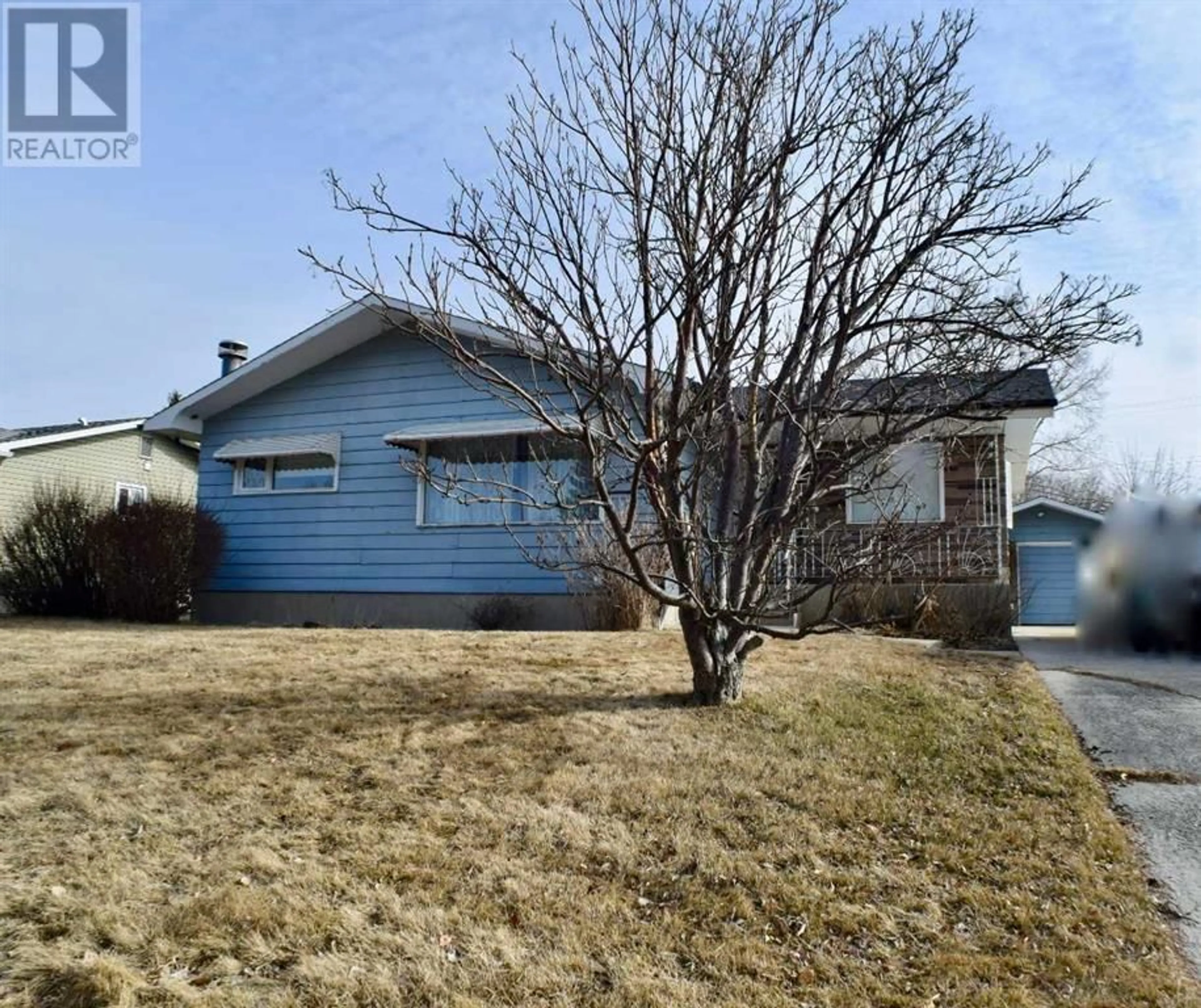 Frontside or backside of a home for 664 12 Avenue S, Carstairs Alberta T0M0N0