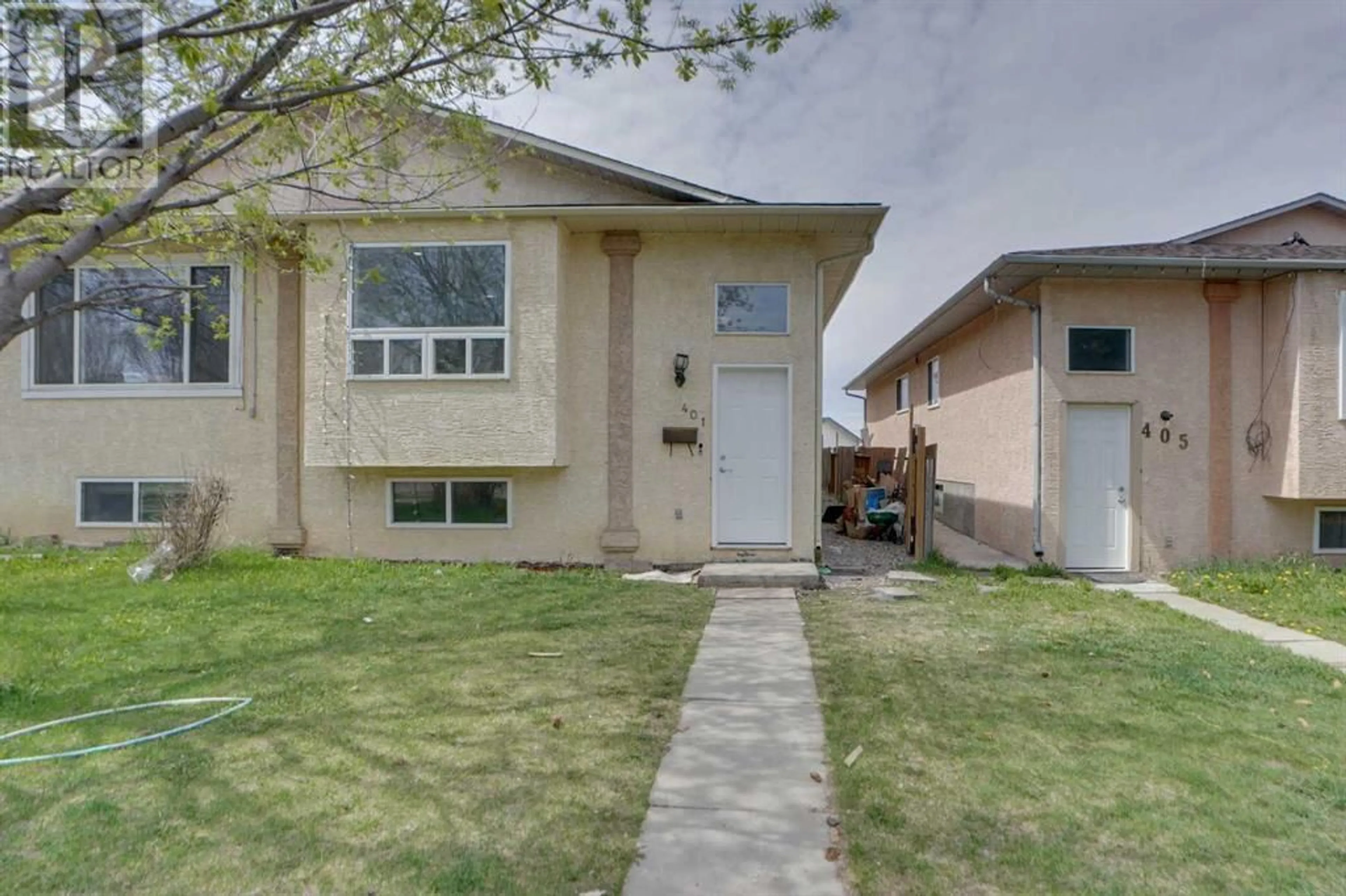 A pic from exterior of the house or condo for 401 Martindale Boulevard NE, Calgary Alberta T3J3L3