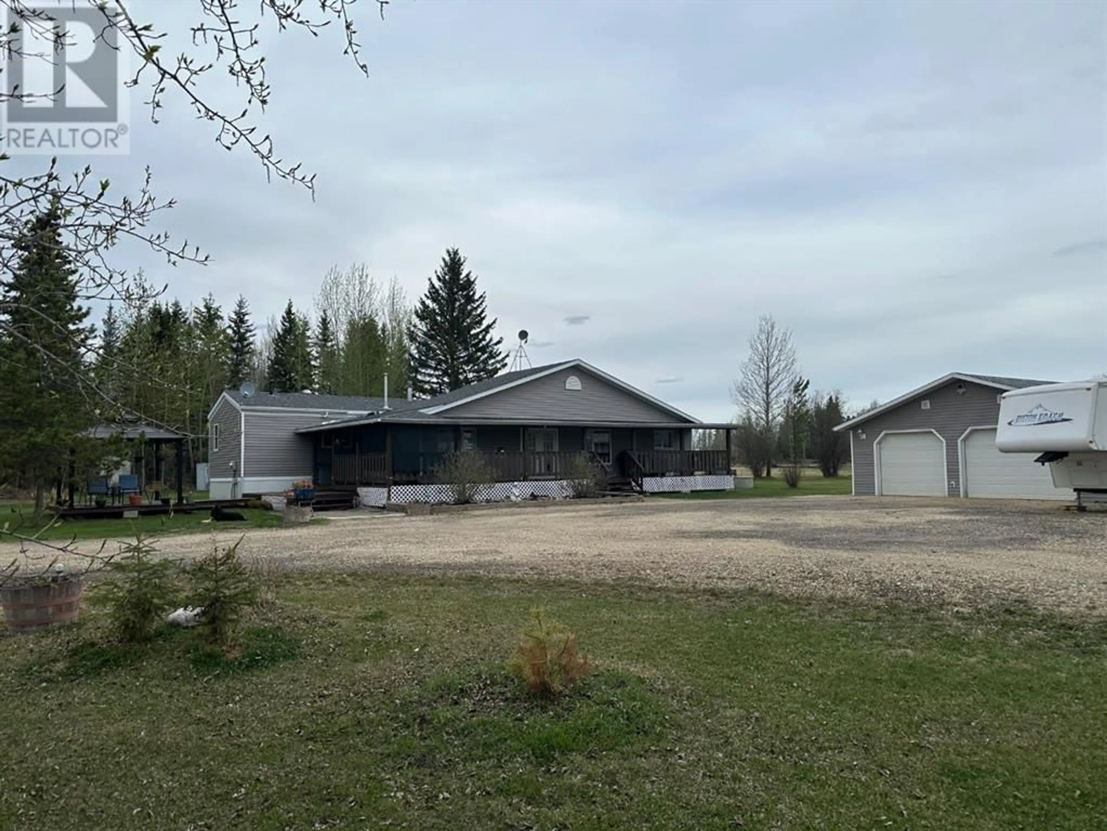 Outside view for 592062 Highway 32, Rural Woodlands County Alberta T7S1N5