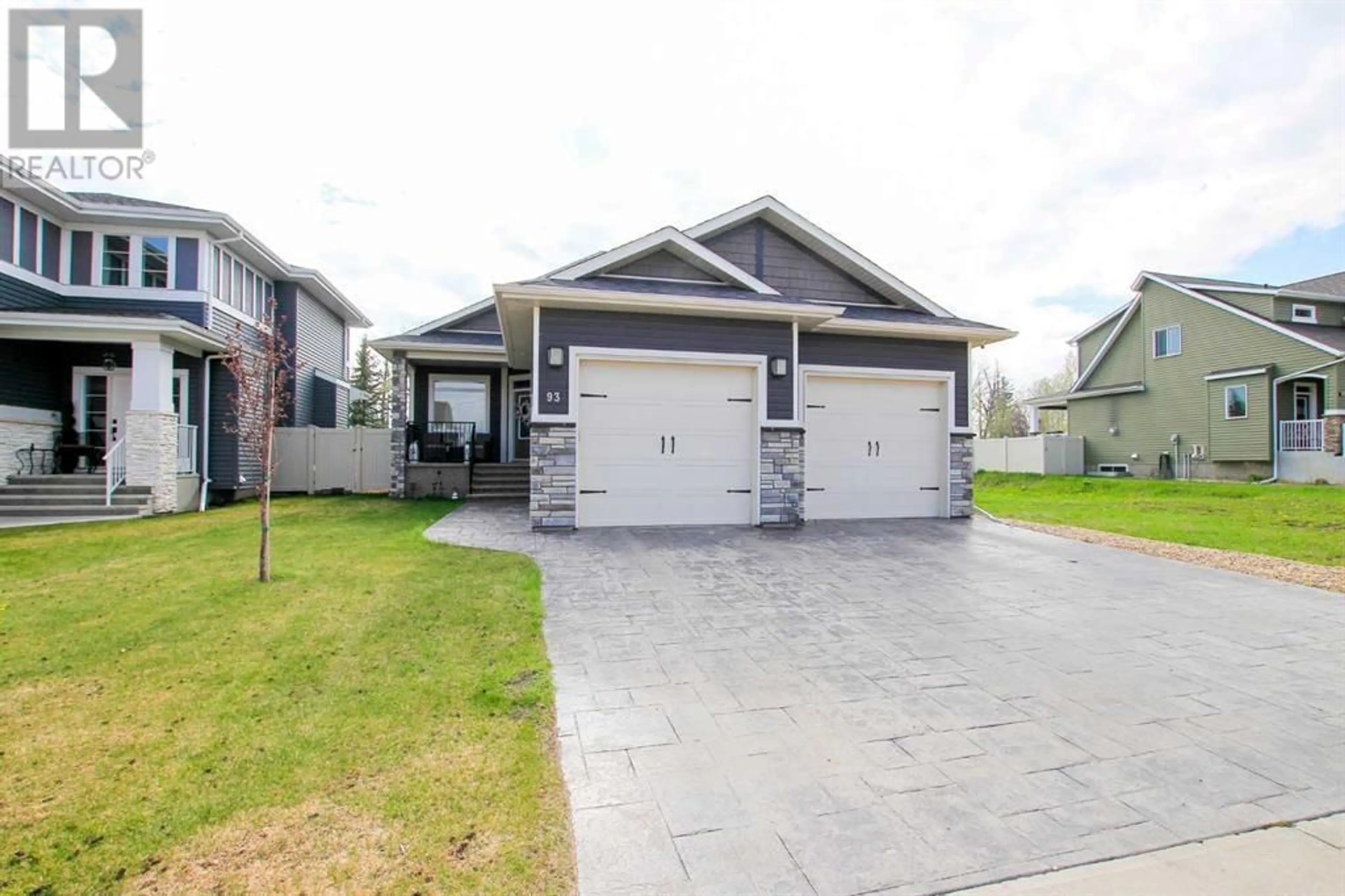 Frontside or backside of a home for 93 Connaught Crescent, Red Deer Alberta T4P0T3