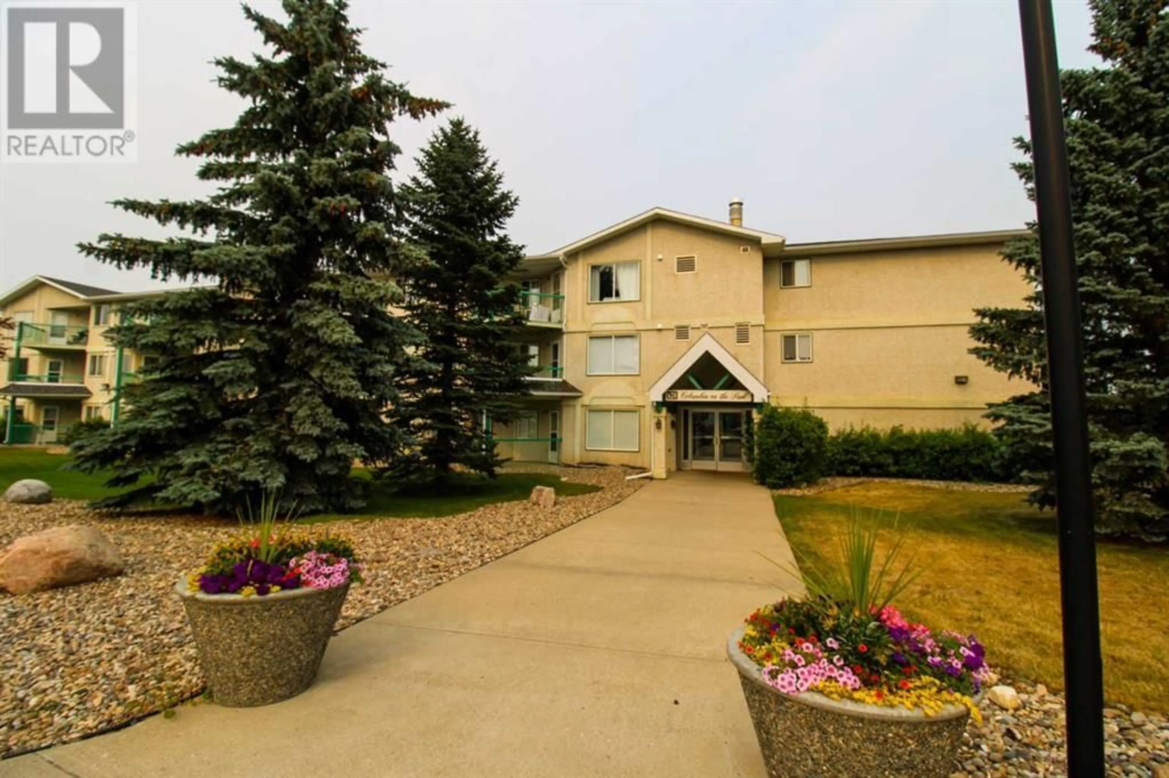 A pic from exterior of the house or condo for 321 620 Columbia Boulevard W, Lethbridge Alberta T1K7A8