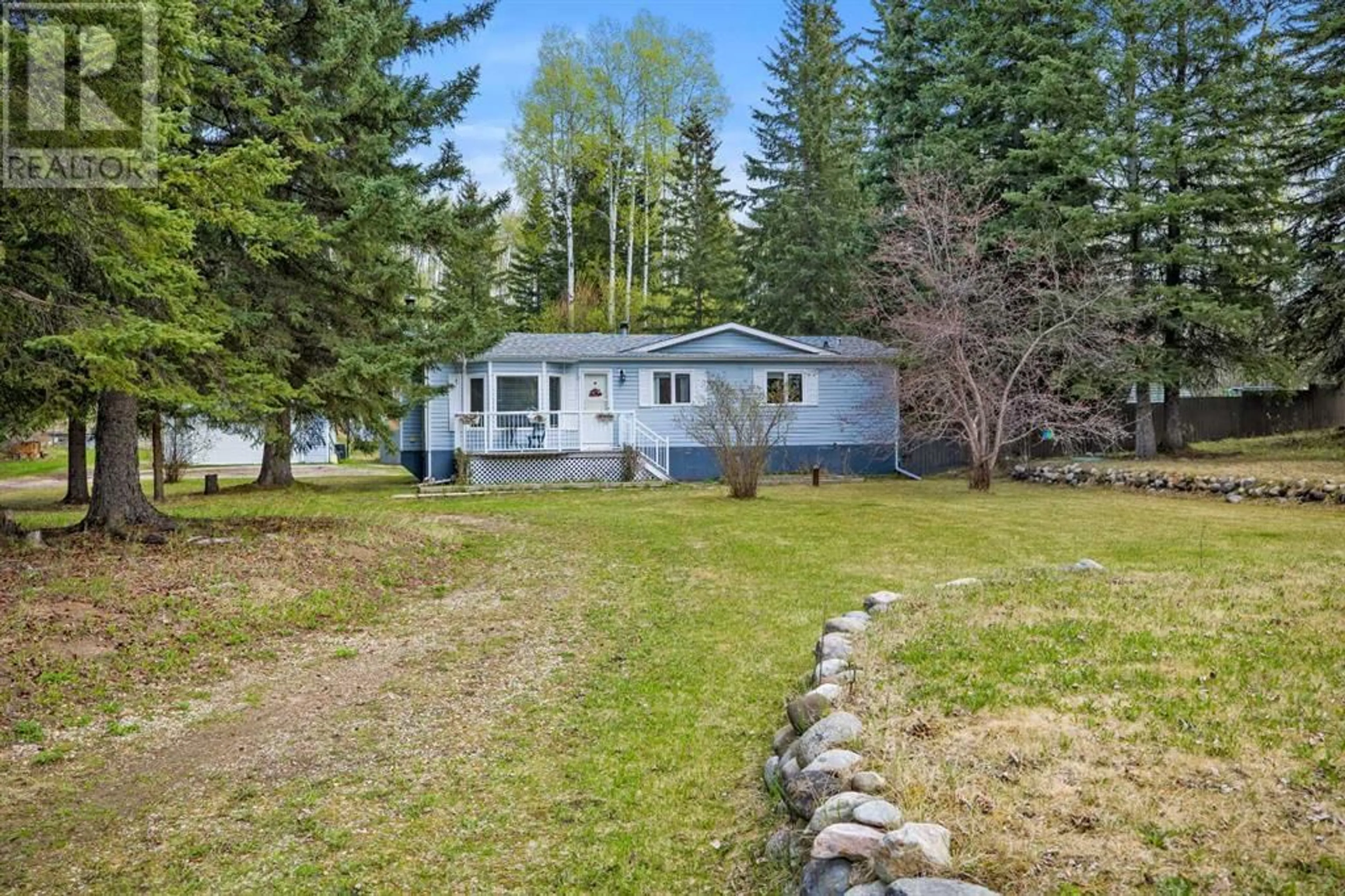 Cottage for 28 53114 Range Road 194, Rural Yellowhead County Alberta T7E3A3