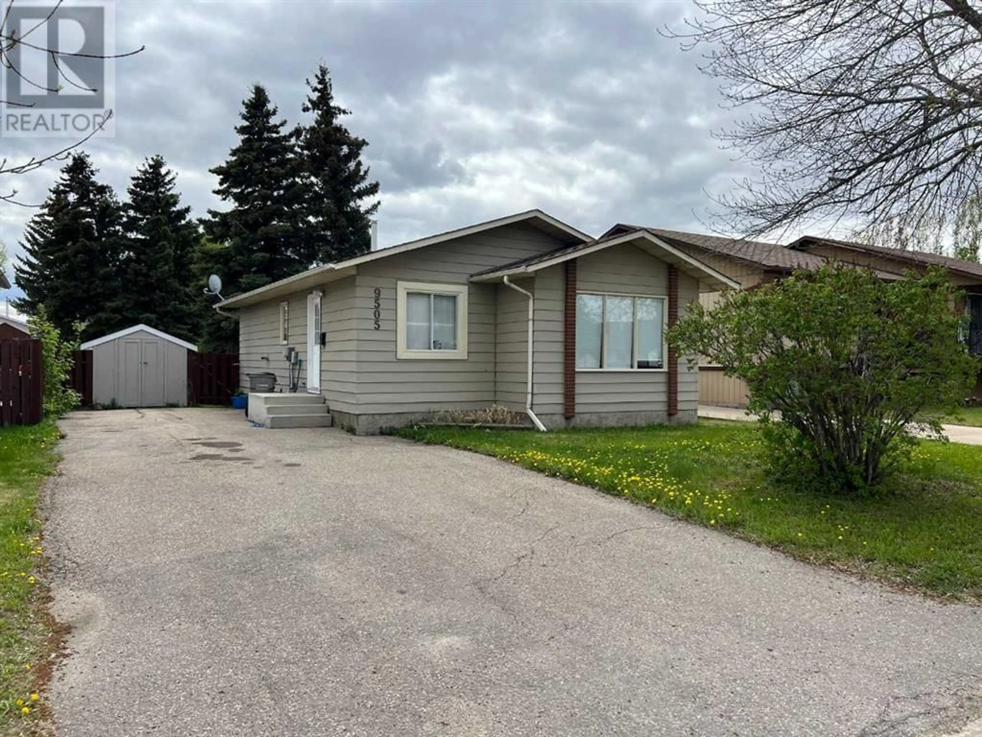 Frontside or backside of a home for 9505 76 Avenue, Grande Prairie Alberta T8V5B3