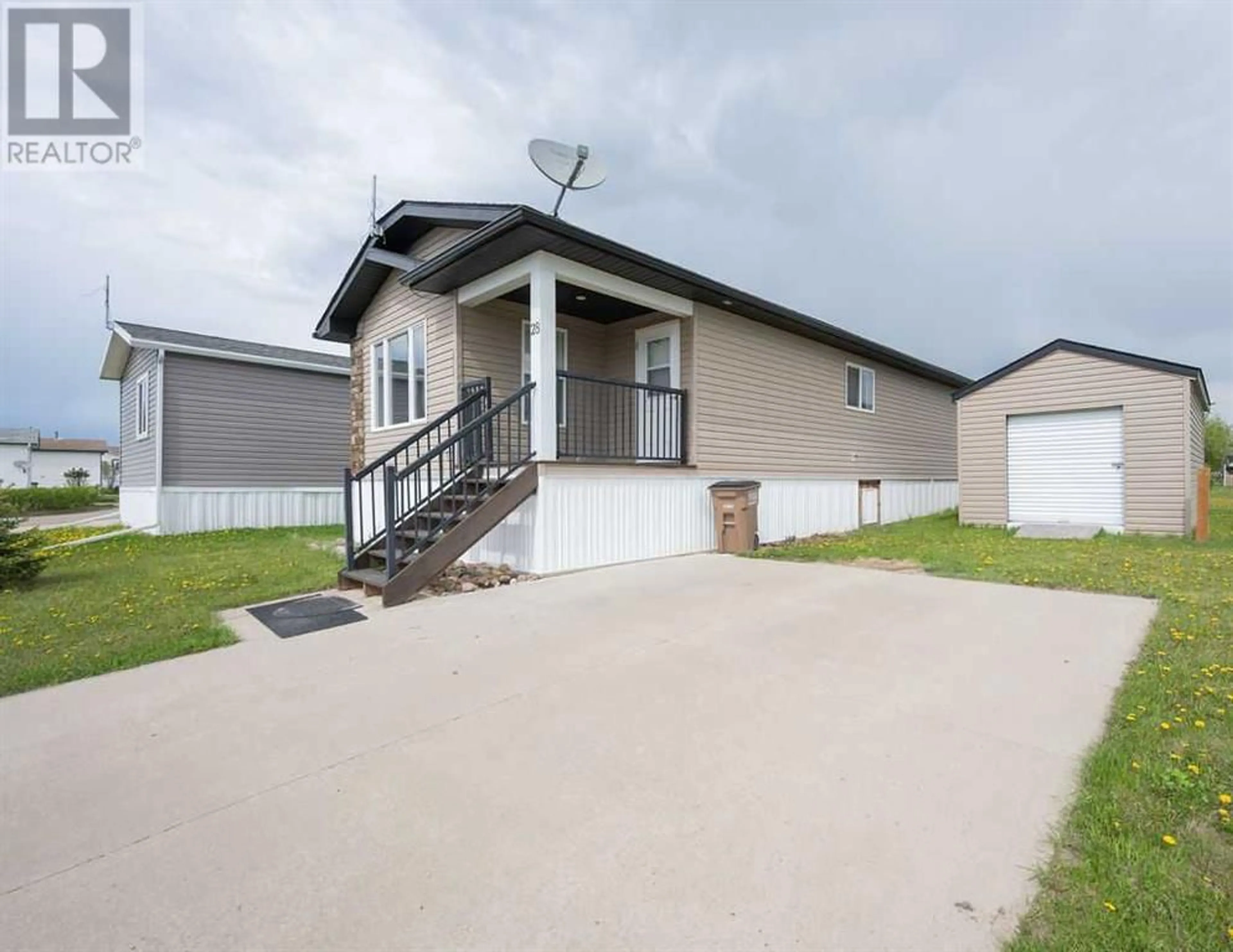 Home with vinyl exterior material for 28 Aspen Drive, Athabasca Alberta T9S1T4