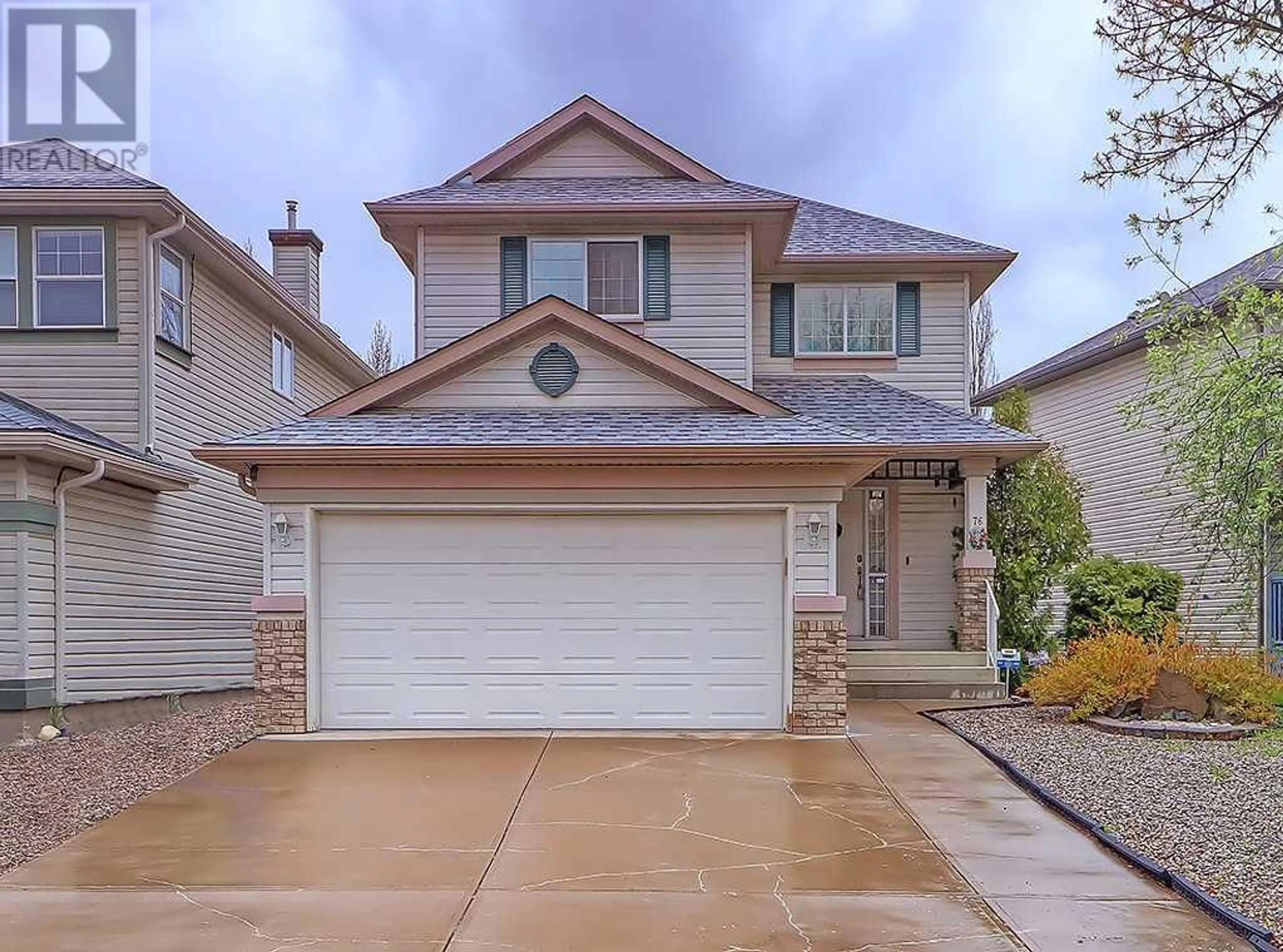 Frontside or backside of a home for 76 Somerset Manor SW, Calgary Alberta T2Y3V7
