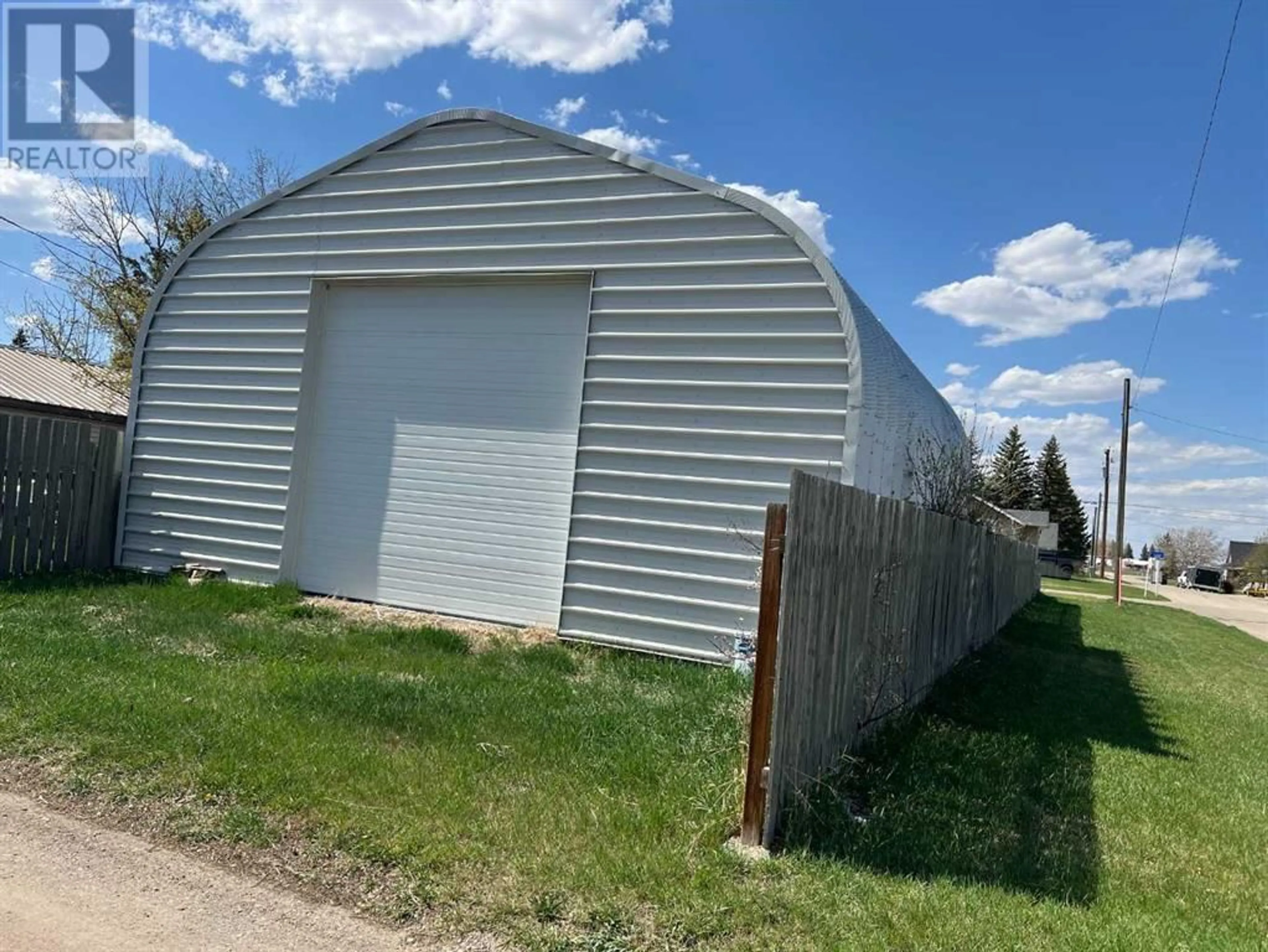 Shed for 303 2 STREET NORTH, Vulcan Alberta T0L2B0