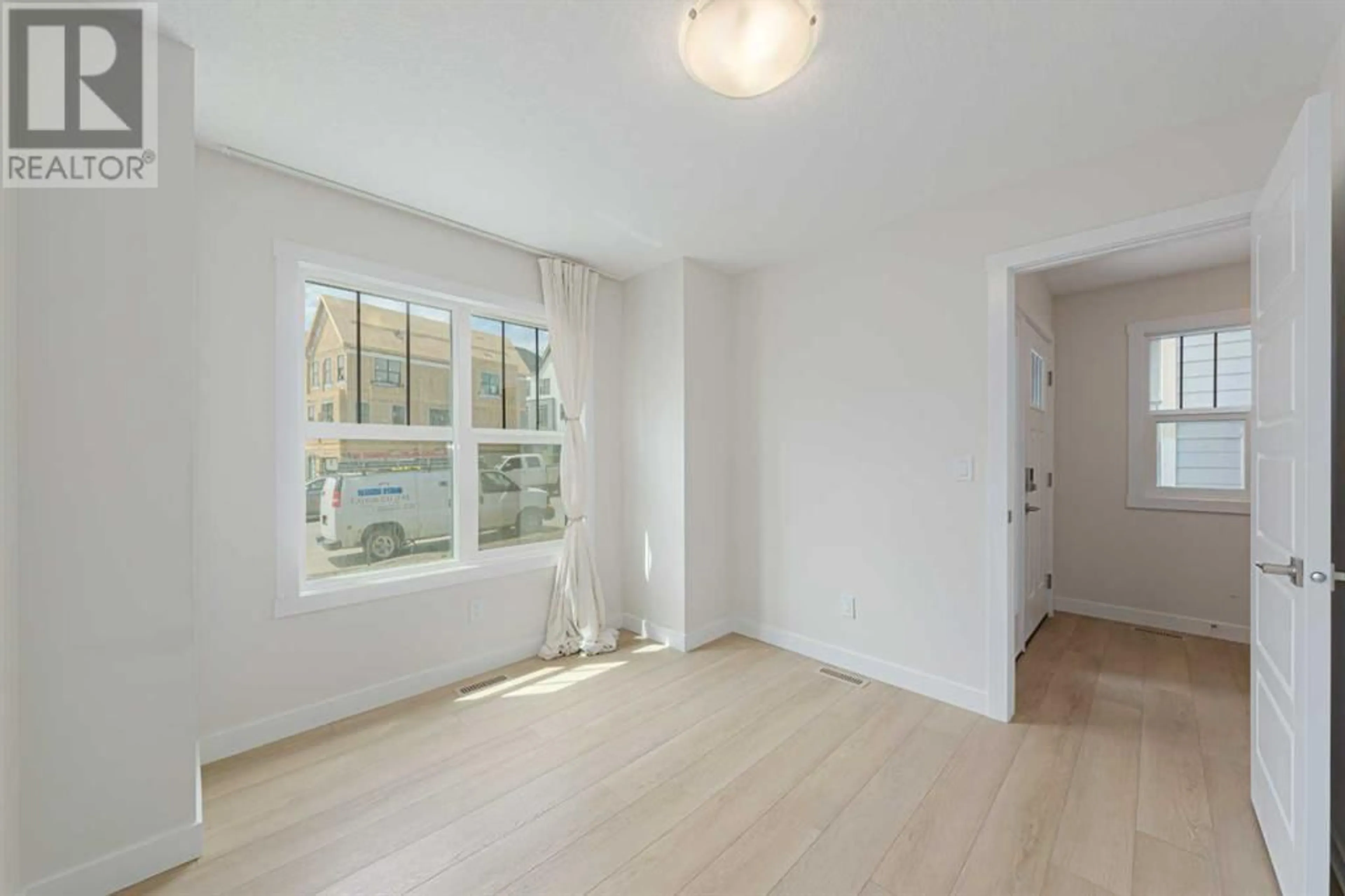A pic of a room for 446 ALPINE AVENUE SOUTHWEST, Calgary Alberta T2Y0V1