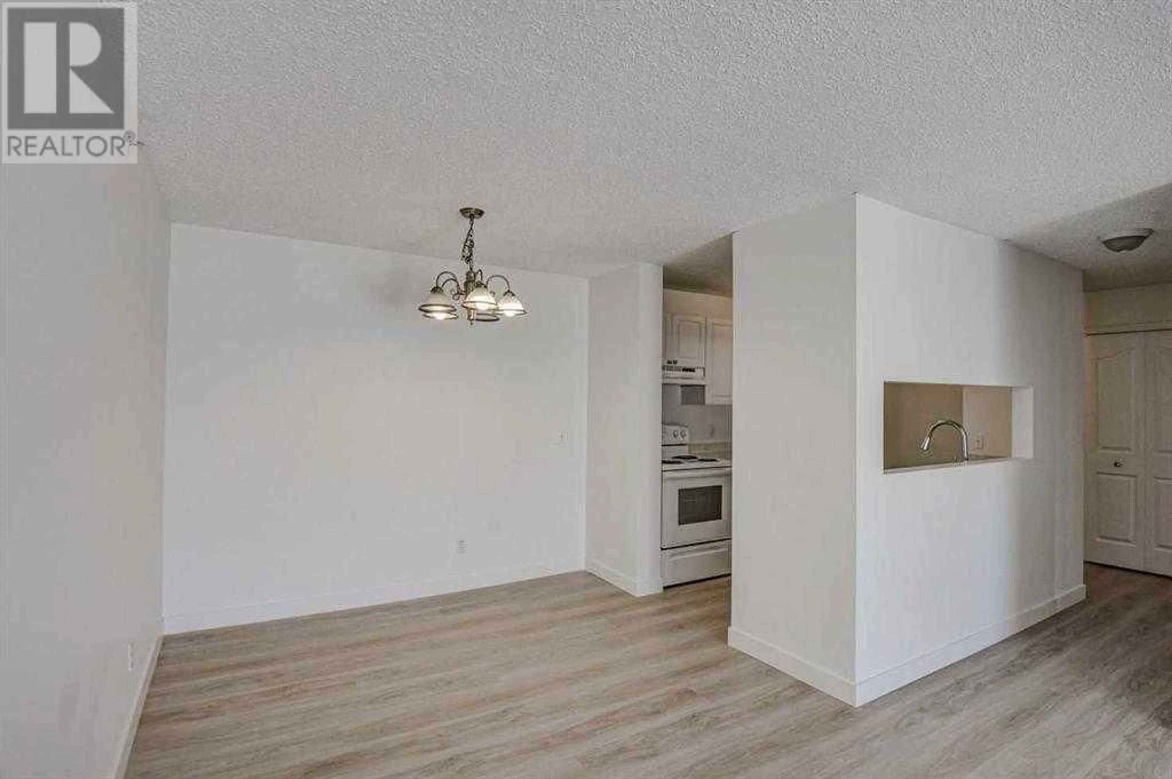 A pic of a room for 20 HARVEST ROSE PARK NORTHEAST, Calgary Alberta T3G4N8