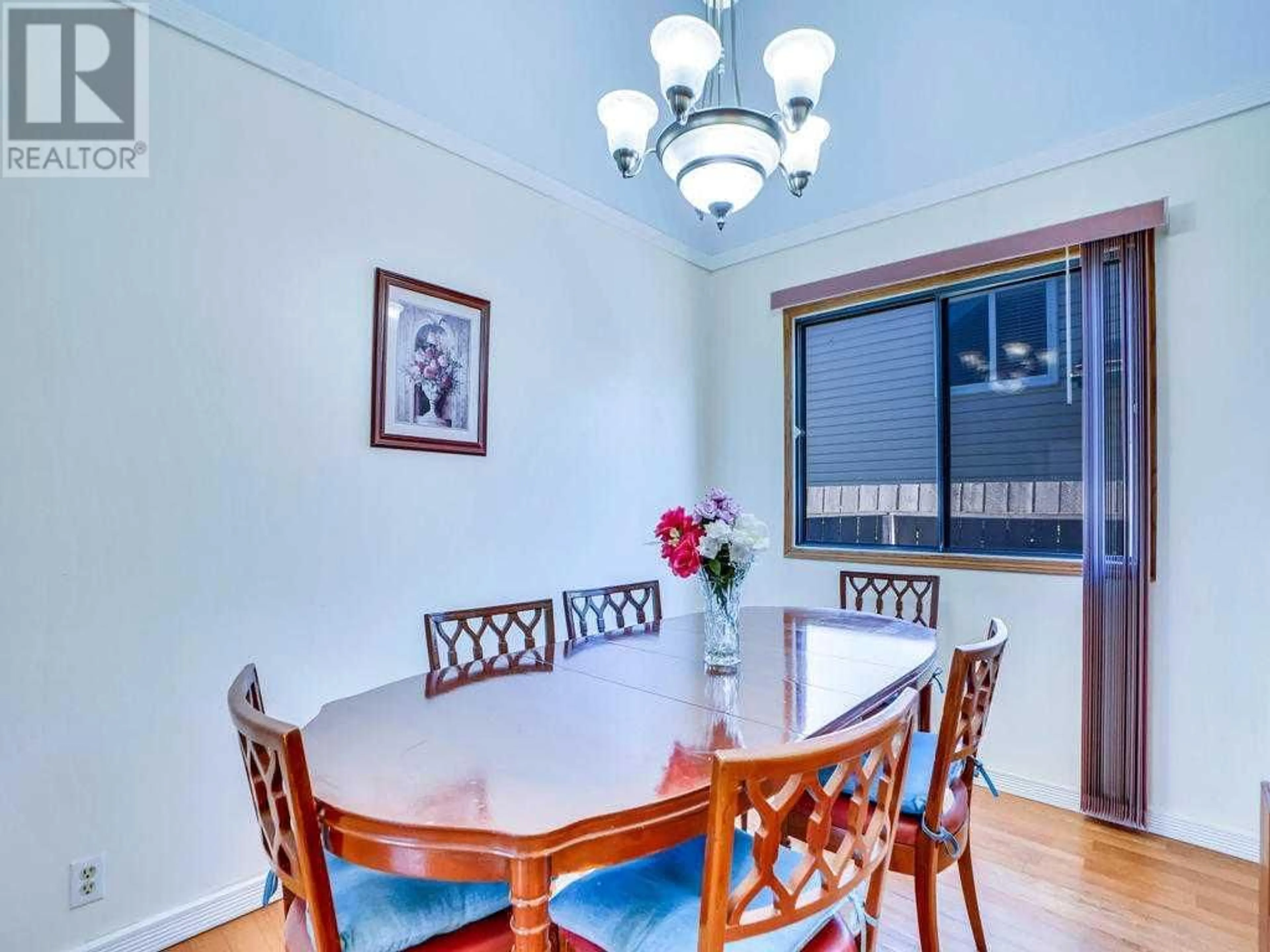 Dining room, unknown for 6920 4 AVENUE NORTHEAST, Calgary Alberta t2a6m2