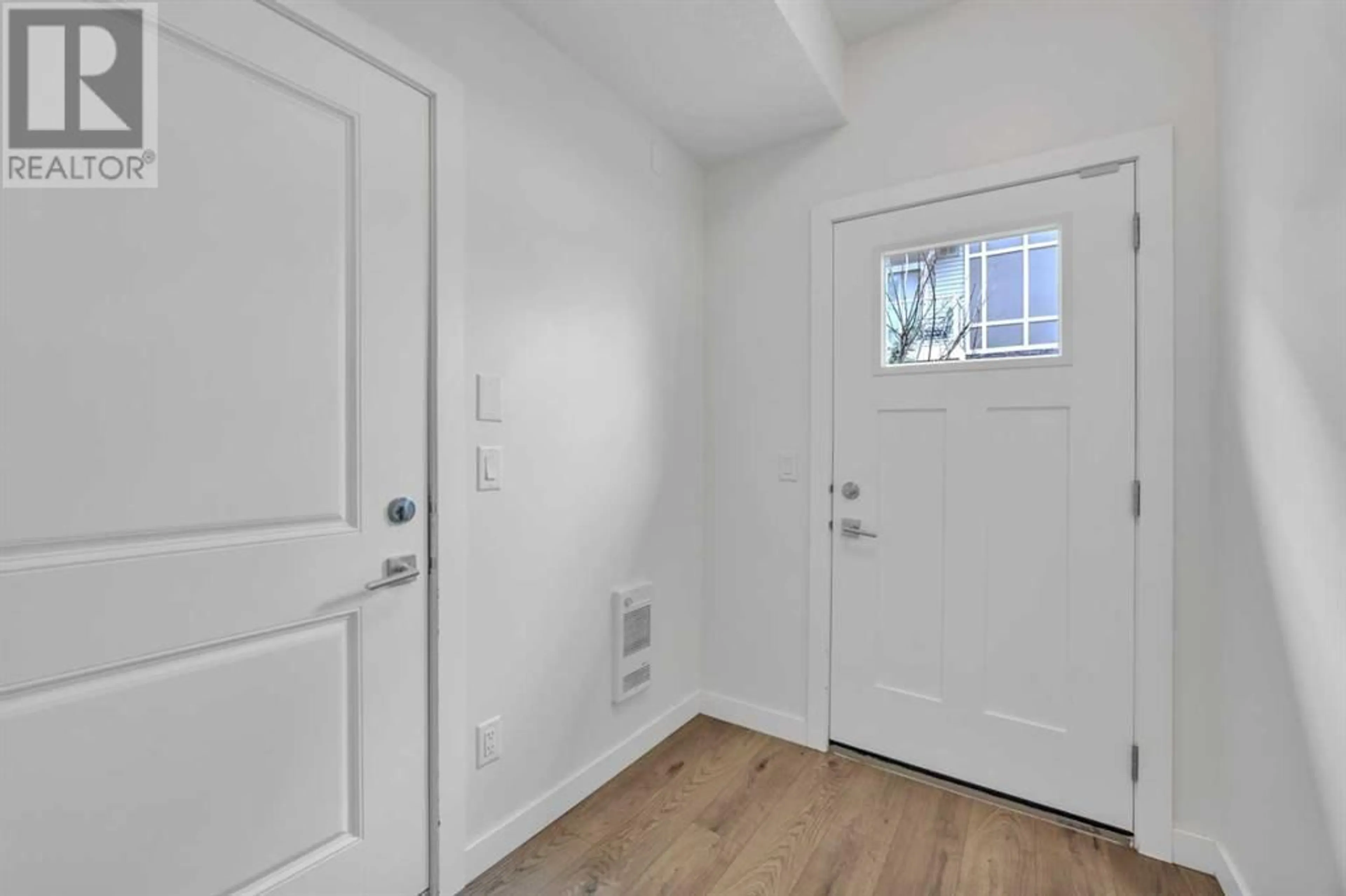 Indoor entryway for 50 CORNERSTONE PASS NORTHEAST, Calgary Alberta T3N2G1