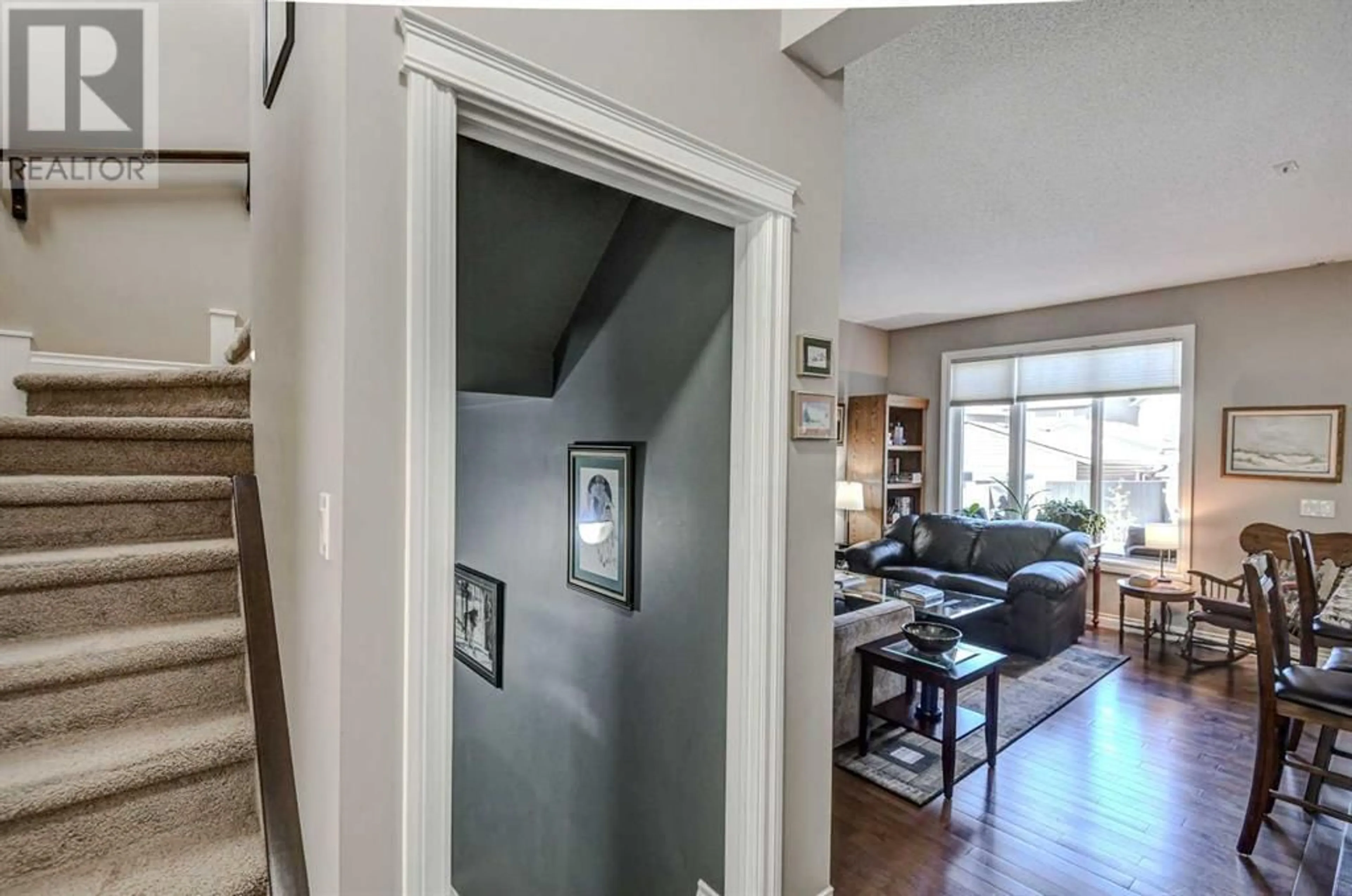 Indoor entryway for 2497 RAVENSWOOD VIEW SOUTHEAST, Airdrie Alberta T4A0K1