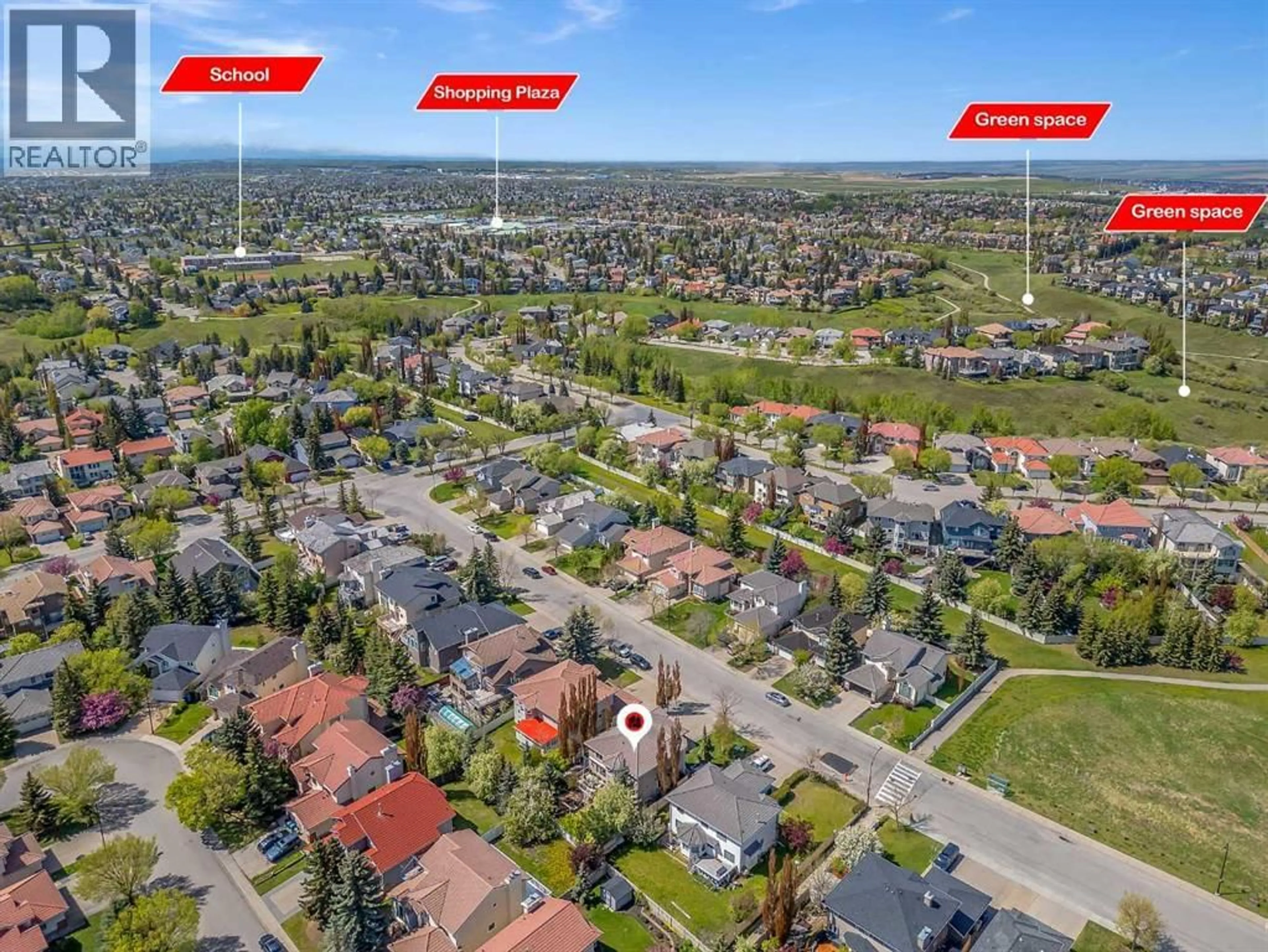 A pic from outside/outdoor area/front of a property/back of a property/a pic from drone, street for 33 EDGEVALLEY WAY NORTHWEST, Calgary Alberta T3A4X7