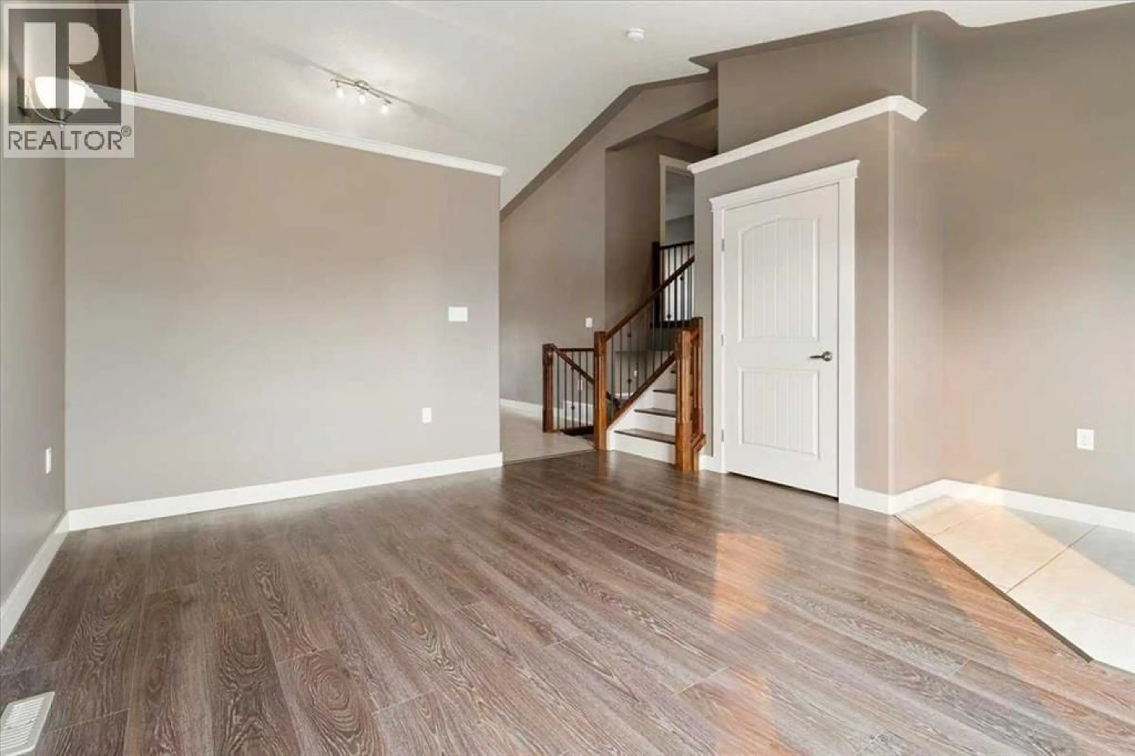 Unknown for 11482 69 AVENUE, Grande Prairie Alberta T8W0E7