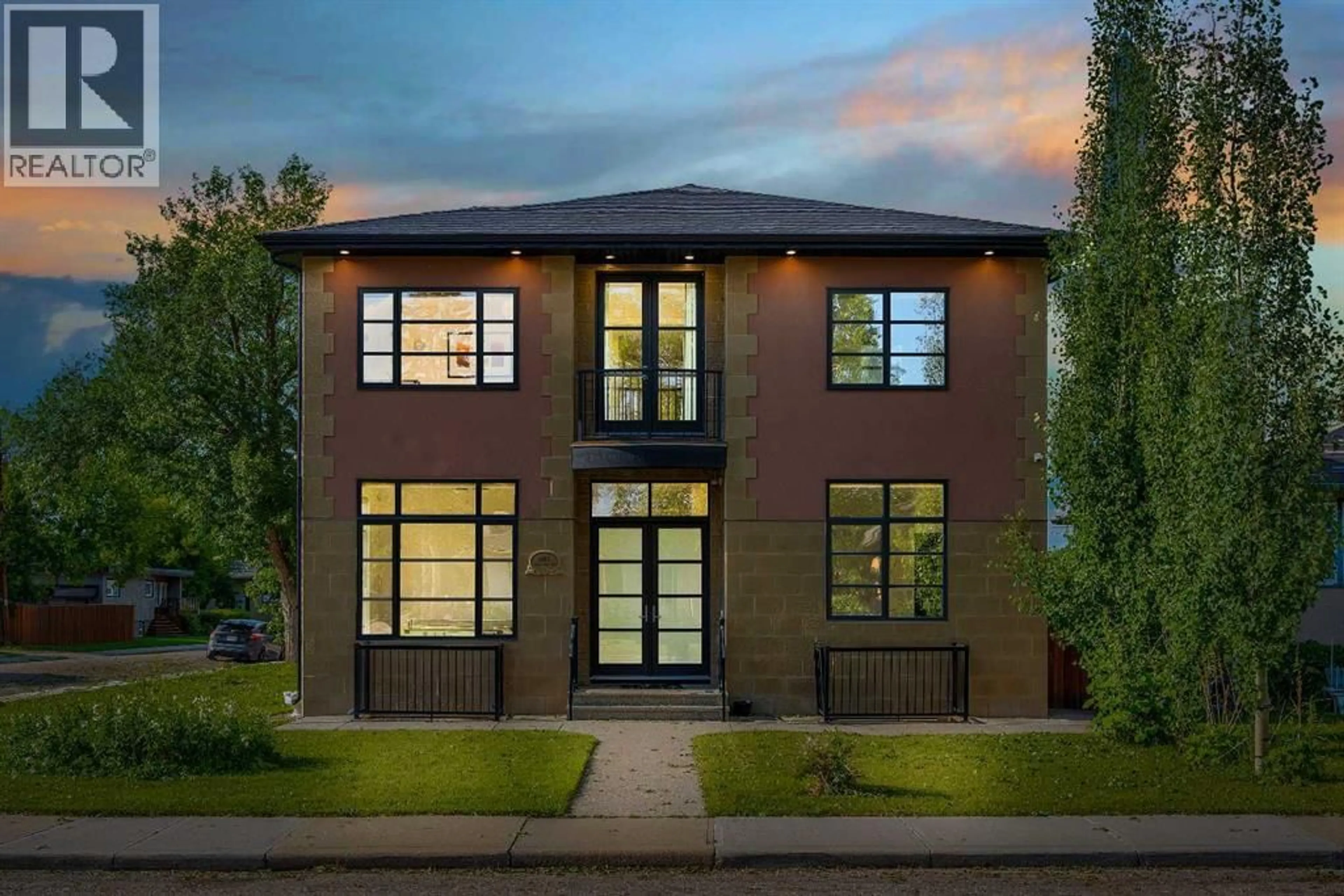 Home with brick exterior material, building for 602 22 AVENUE NORTHEAST, Calgary Alberta T2E1V2