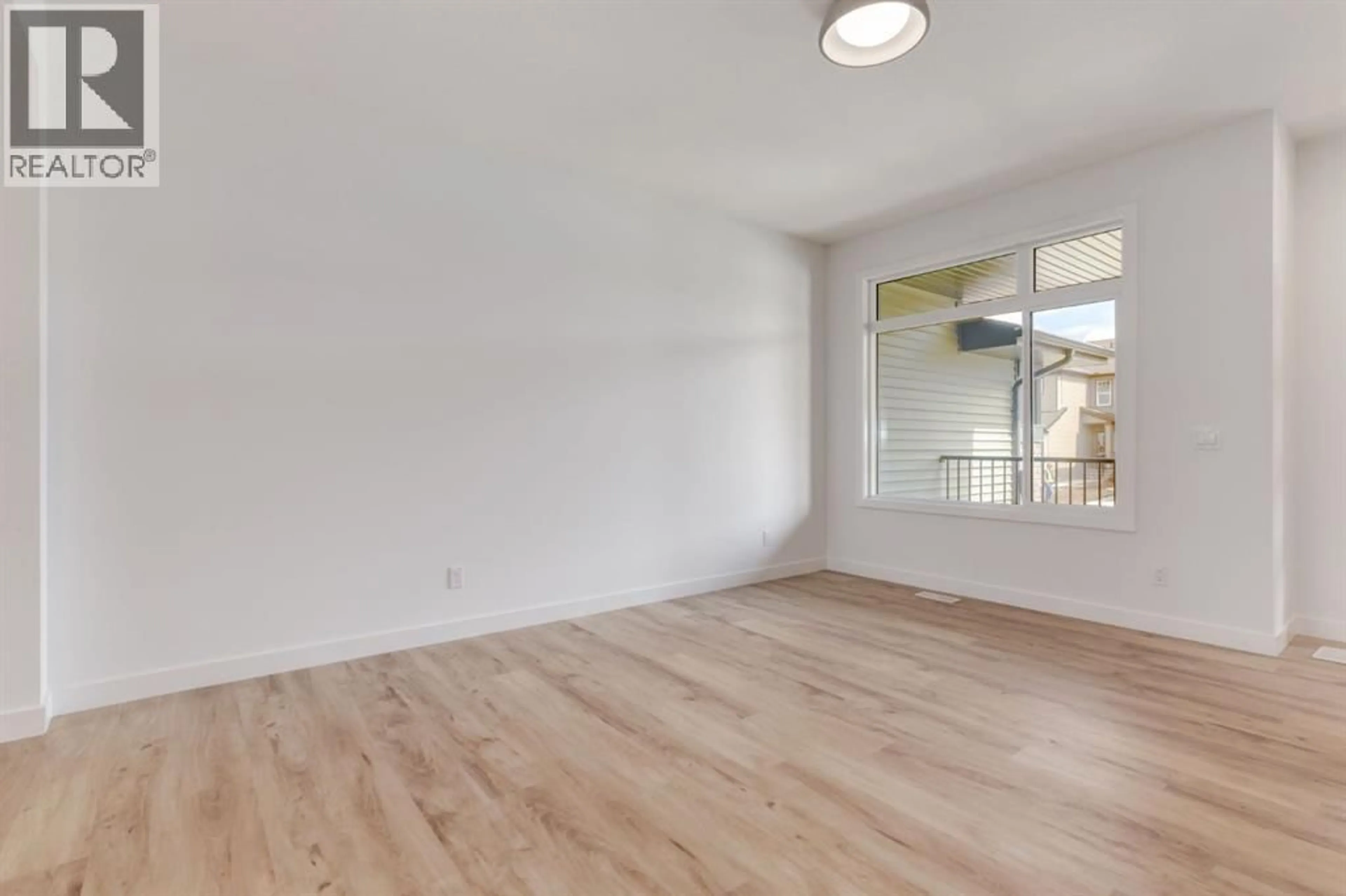 A pic of a room for 146 BELVEDERE CRESCENT SOUTHEAST, Calgary Alberta t2a7g2