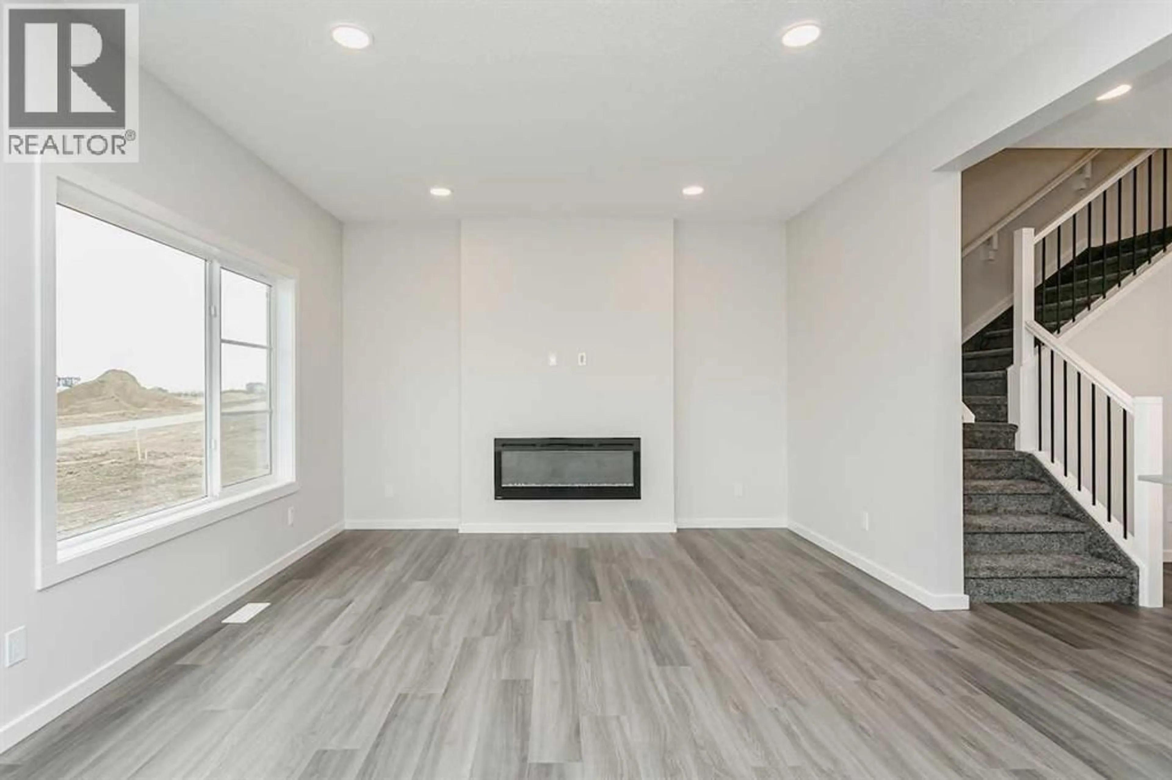 Unknown for 21 HEARTWOOD LANE SOUTHEAST, Calgary Alberta T3M2K1