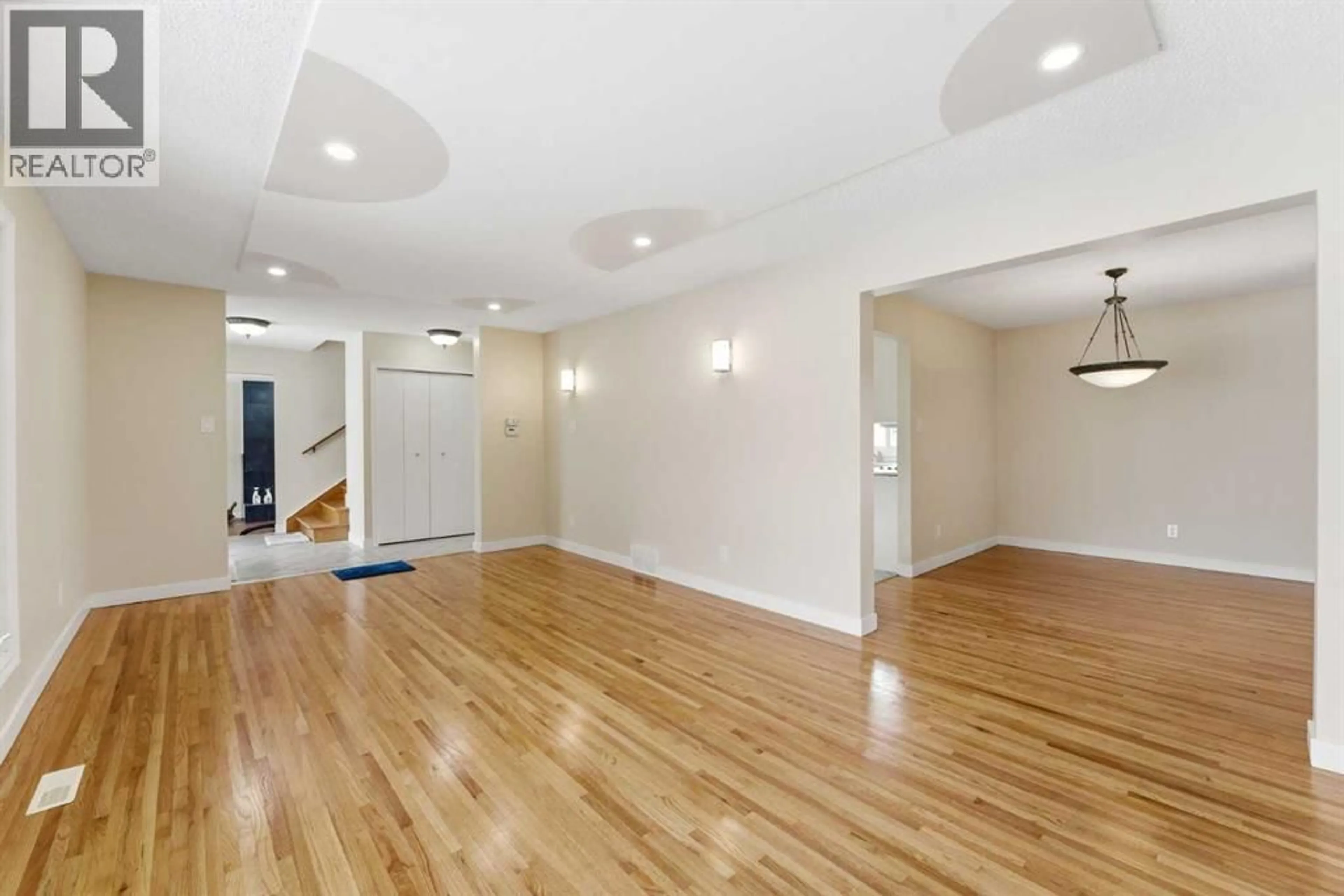 Unknown for 10603 MAPLECREEK DRIVE SOUTHEAST, Calgary Alberta T2J1V2