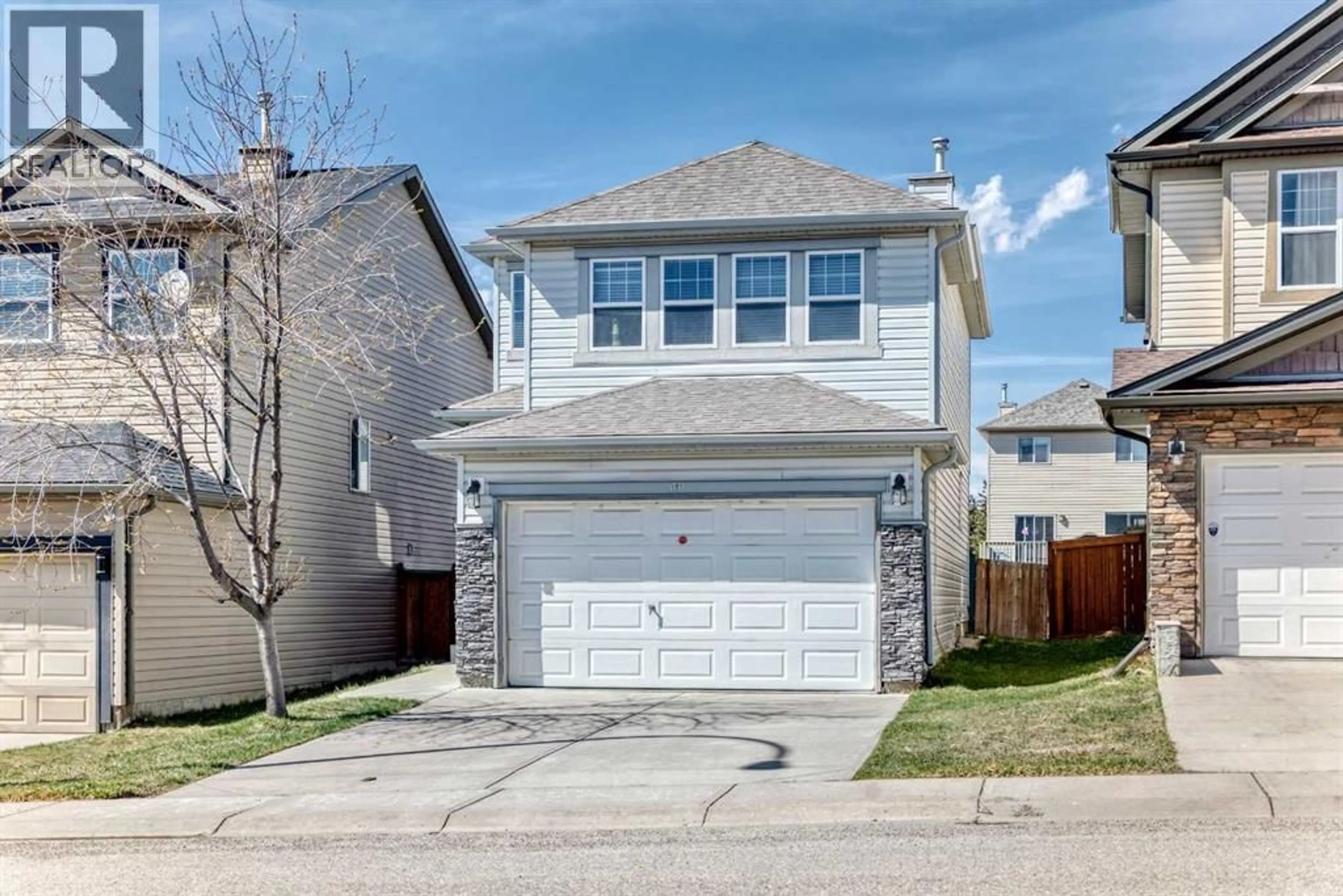 Home with vinyl exterior material, street for 151 COVEPARK GREEN NORTHEAST, Calgary Alberta T3K6L2