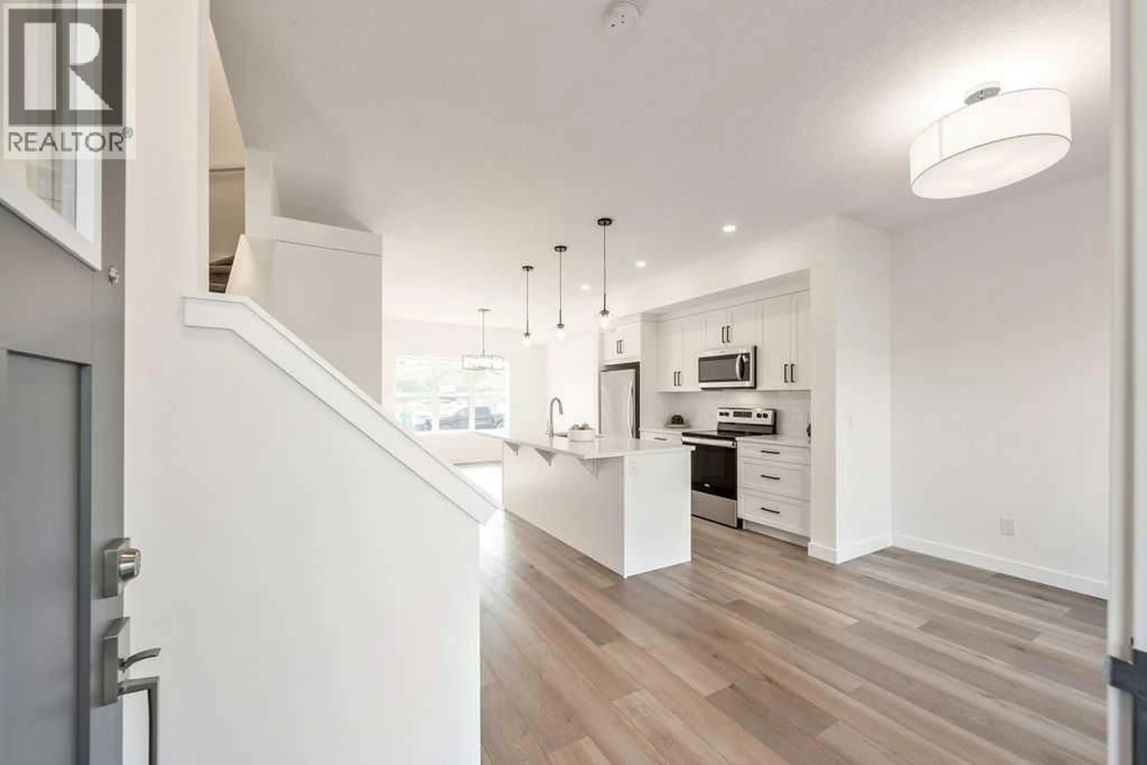 Open concept kitchen, unknown for 525 RIVER HEIGHTS DRIVE, Cochrane Alberta T4C3E3