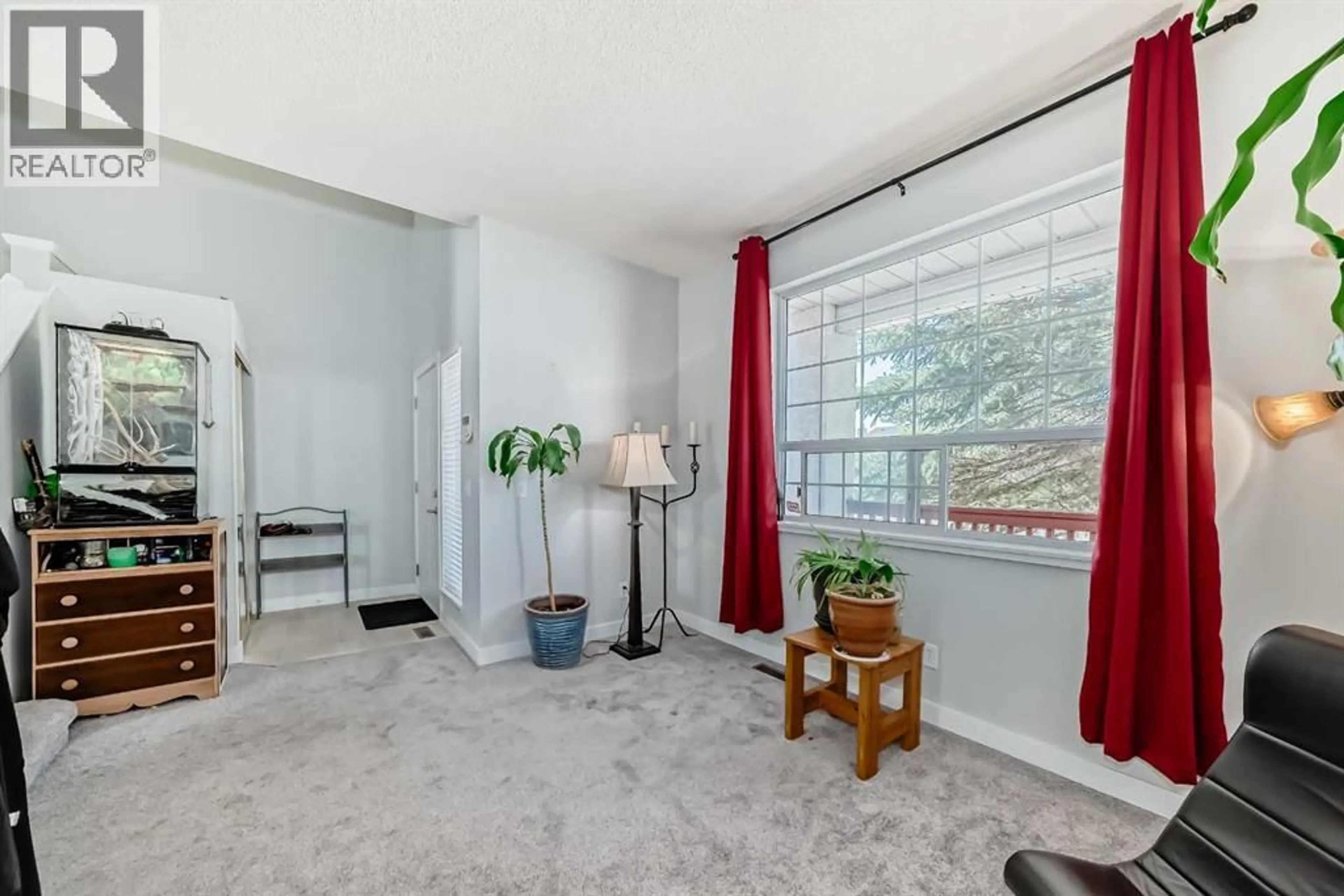 Unknown for 3315 CATALINA BOULEVARD NORTHEAST, Calgary Alberta T1Y6T8