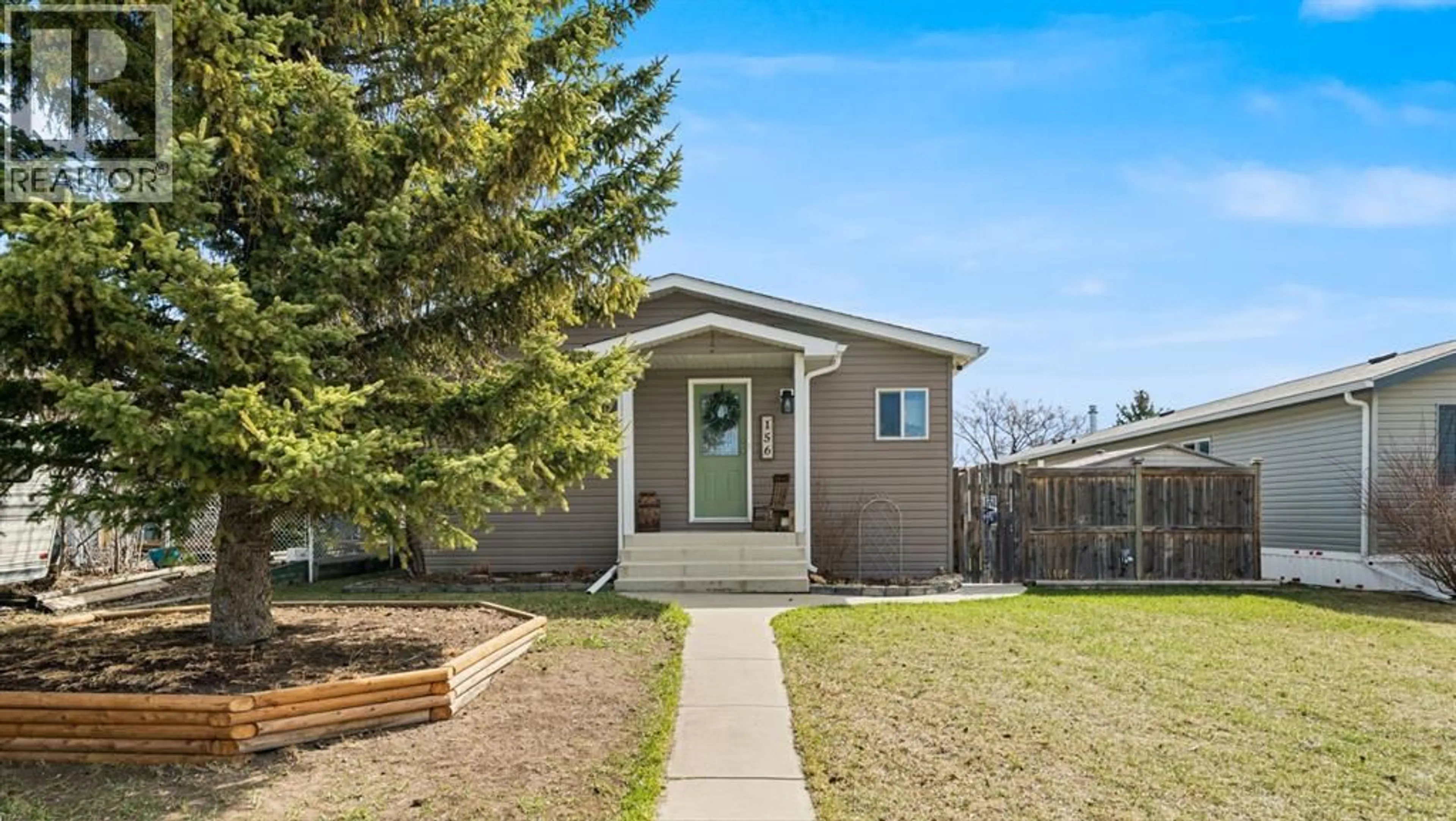 Shed for 156 MEADOWLARK LANE, Carstairs Alberta T0M0N0