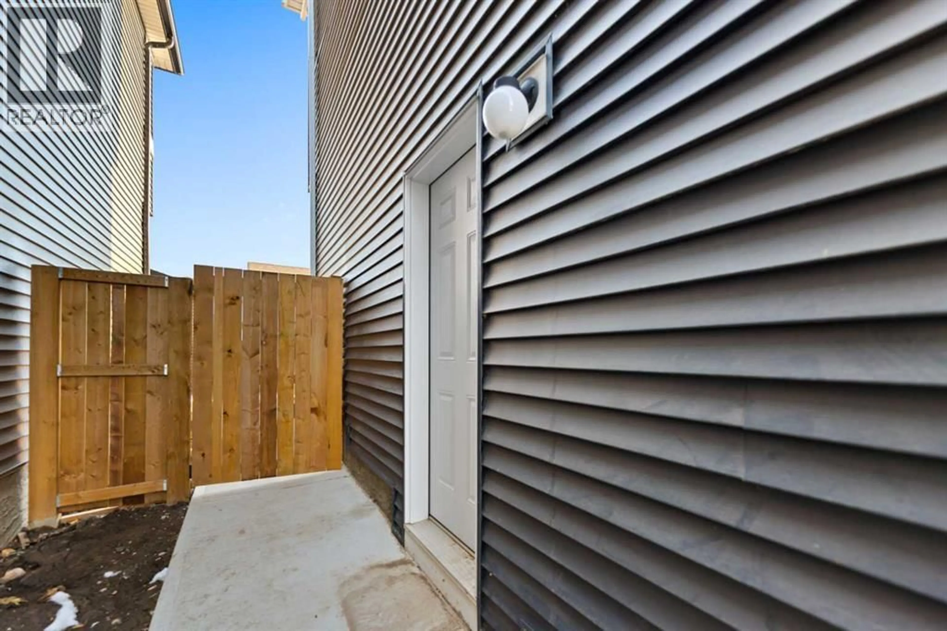 Patio, street for 286 CORNERSTONE CRESCENT NORTHEAST, Calgary Alberta T3N1R4