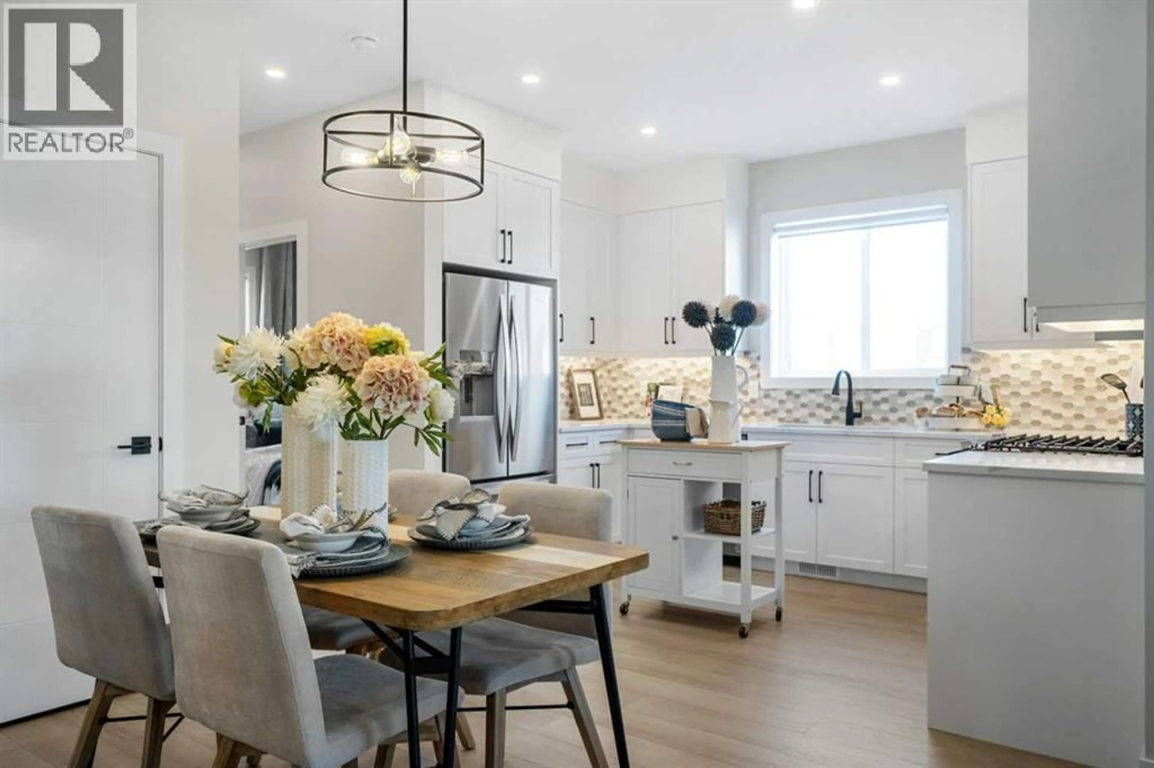 Open concept kitchen, unknown for 723 HOMESTEAD DRIVE NORTHEAST, Calgary Alberta T3J5V6