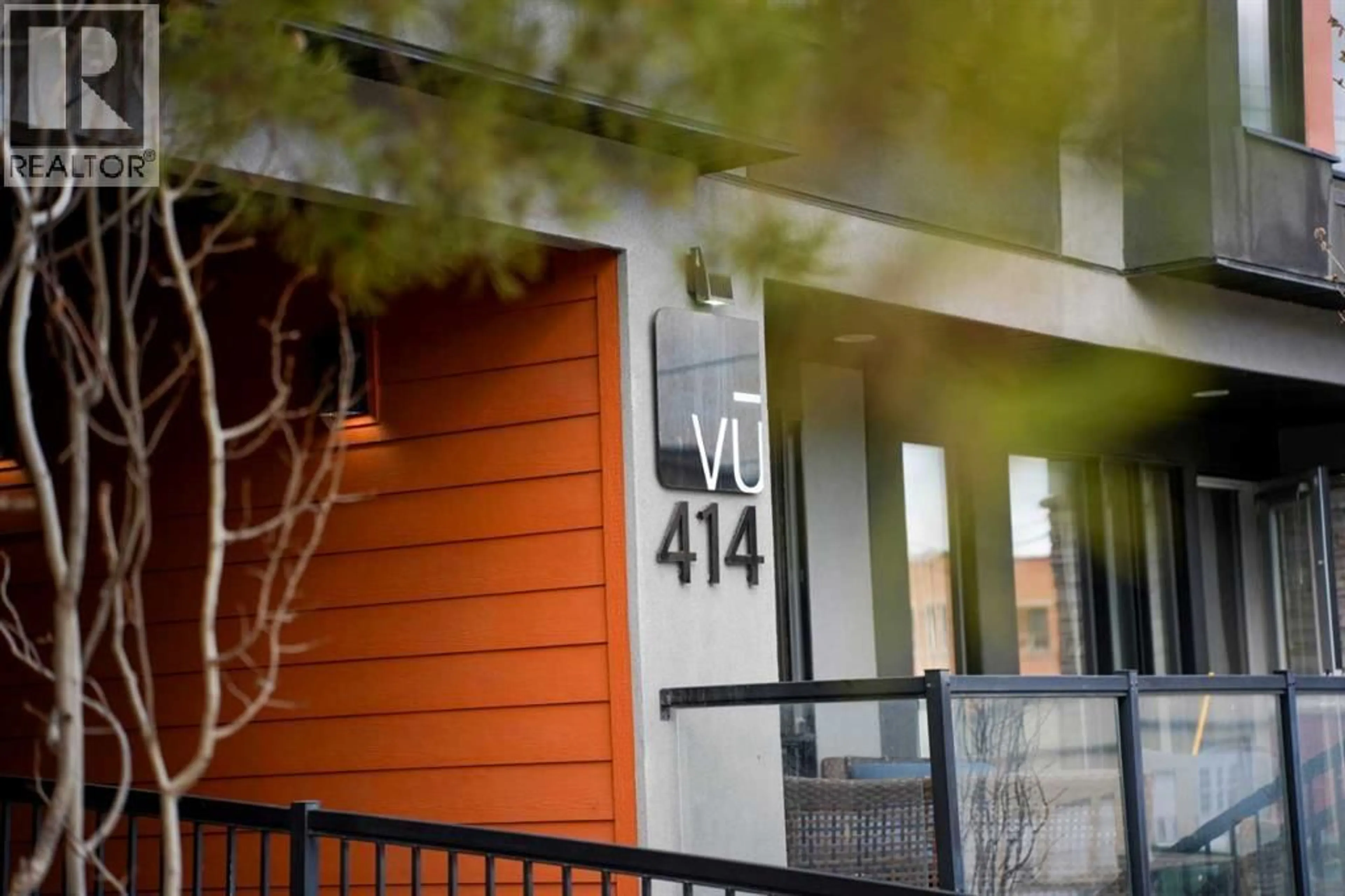 Unknown for 414 MEREDITH ROAD NORTHEAST, Calgary Alberta T2E5A6