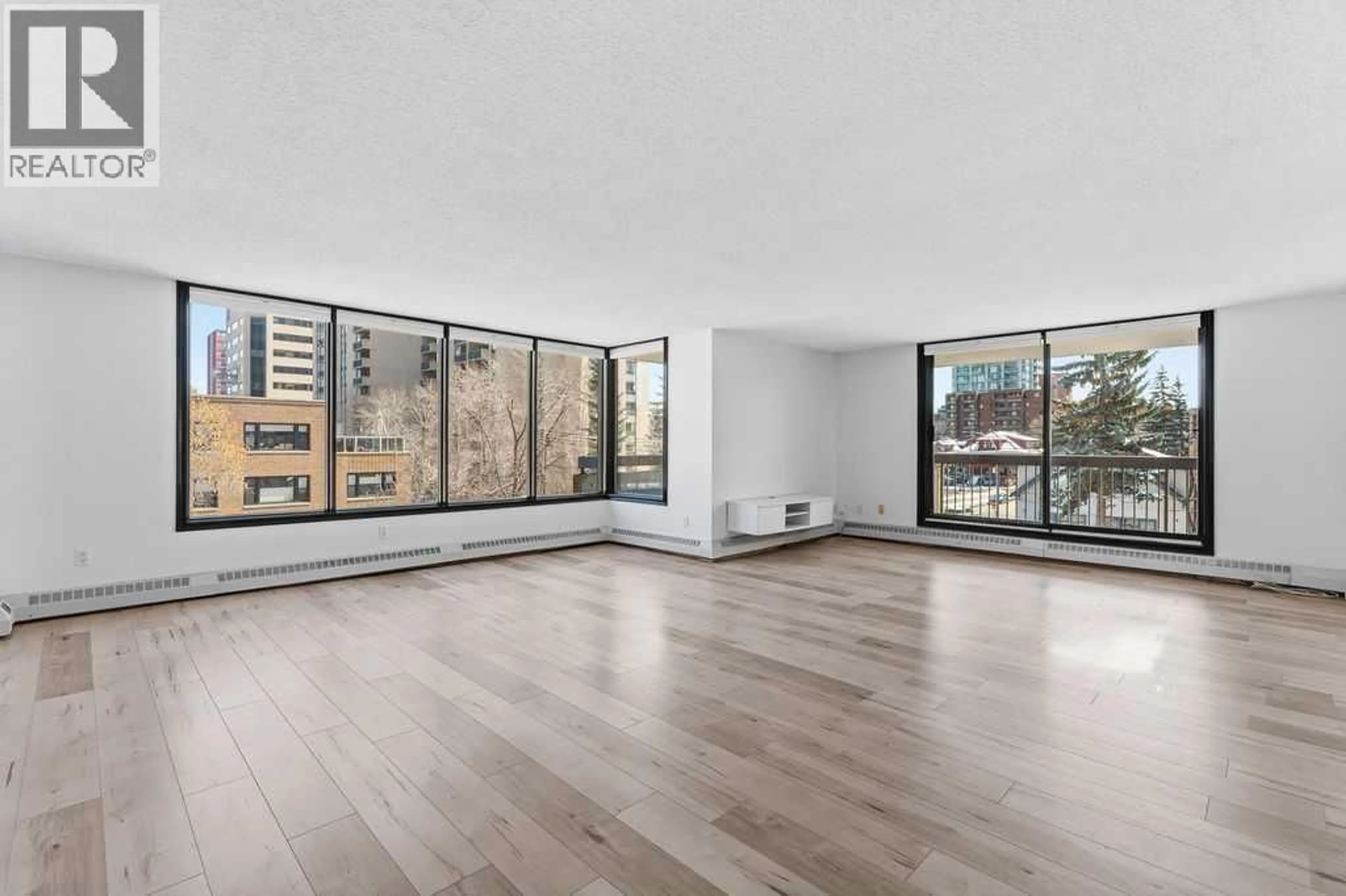 A pic of a room for 1001 13 AVENUE SOUTHWEST, Calgary Alberta T2R0L6