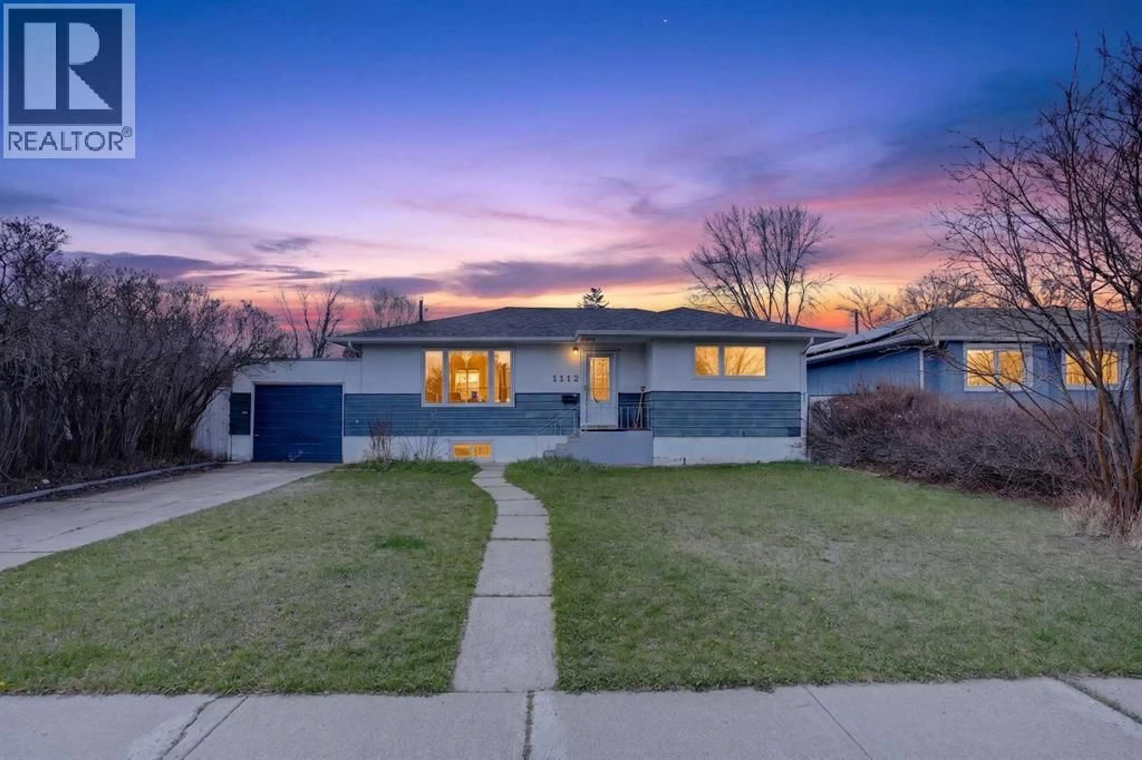 Unknown for 1112 28A STREET SOUTH, Lethbridge Alberta T1K2W7