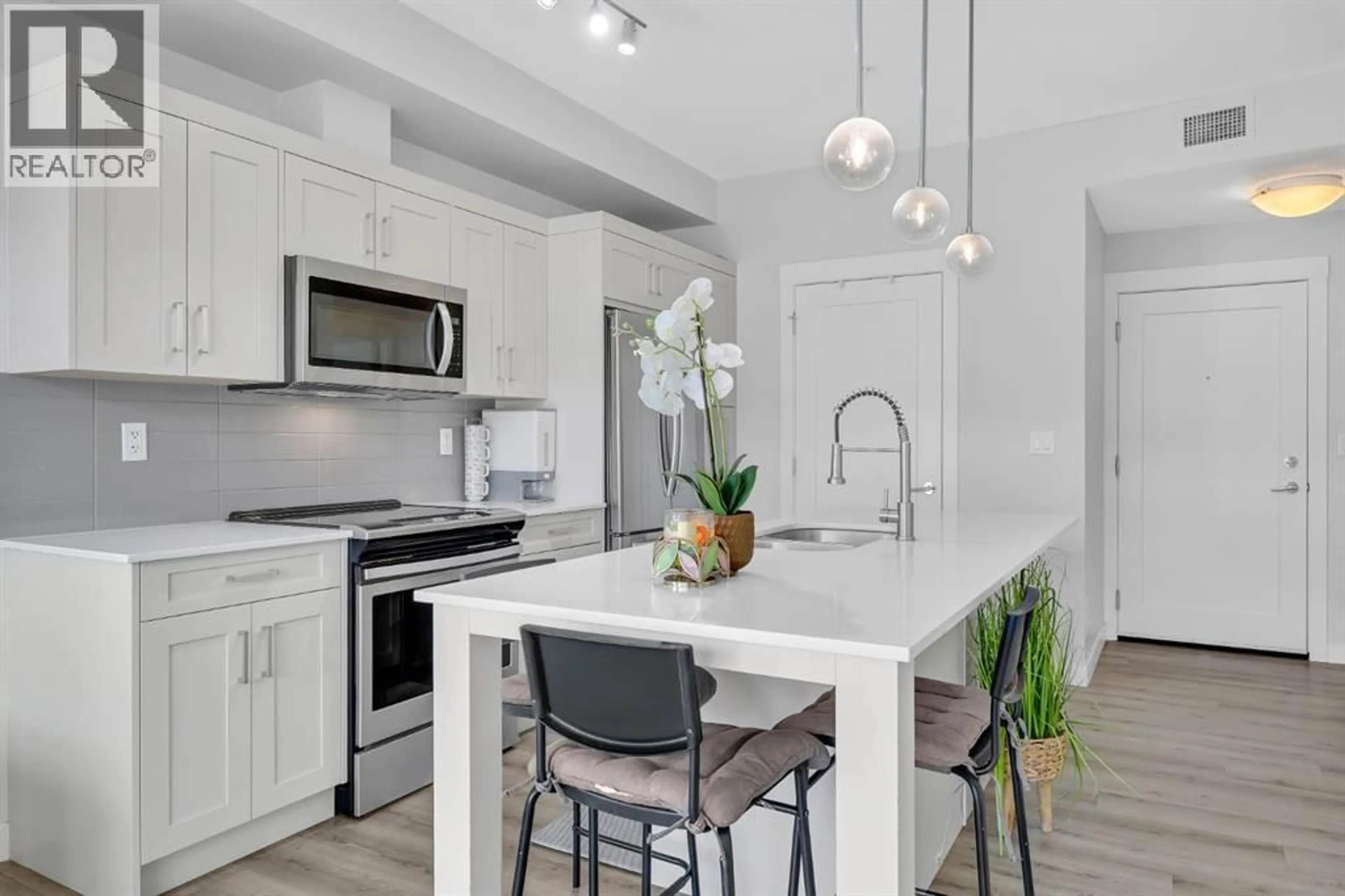 Open concept kitchen, unknown for 35 WALGROVE SOUTHEAST, Calgary Alberta T2X4S6