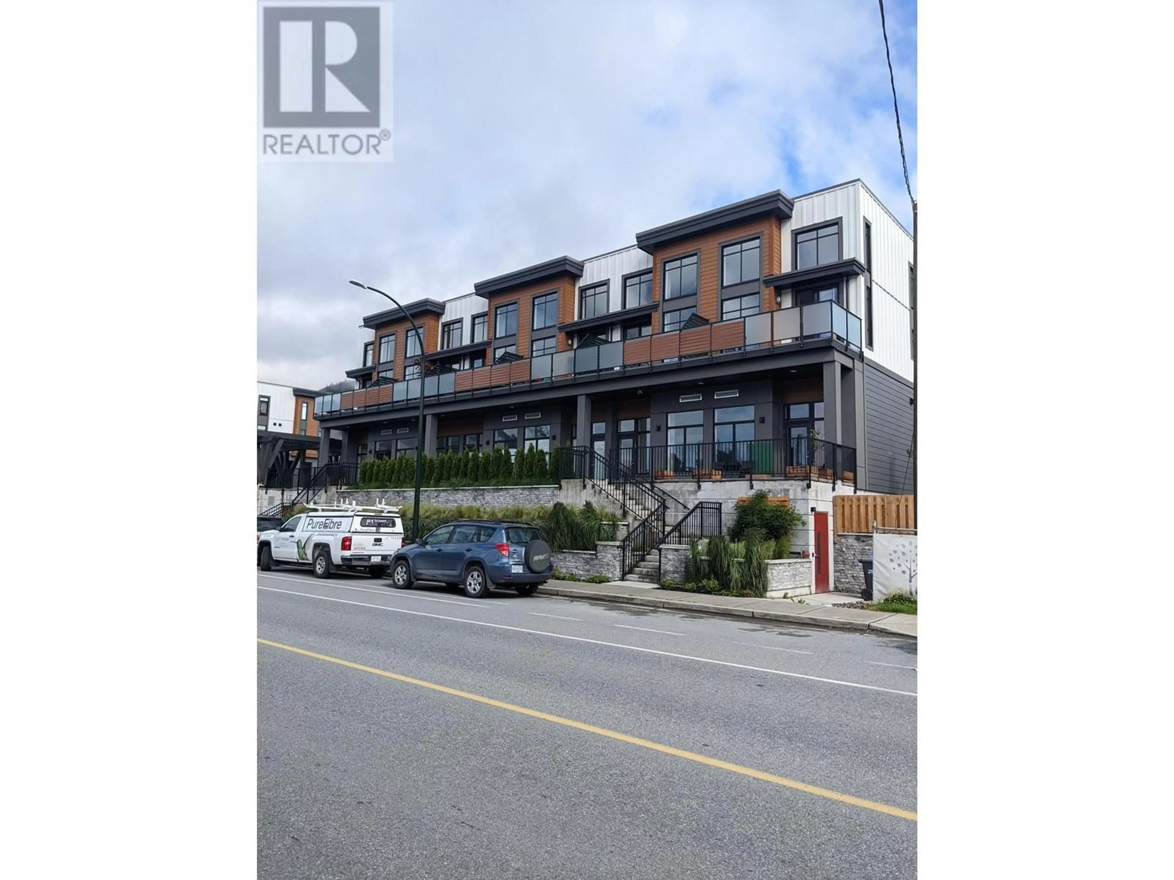 Unknown for 101 - 39771 GOVERNMENT ROAD, Squamish British Columbia V8B0G3
