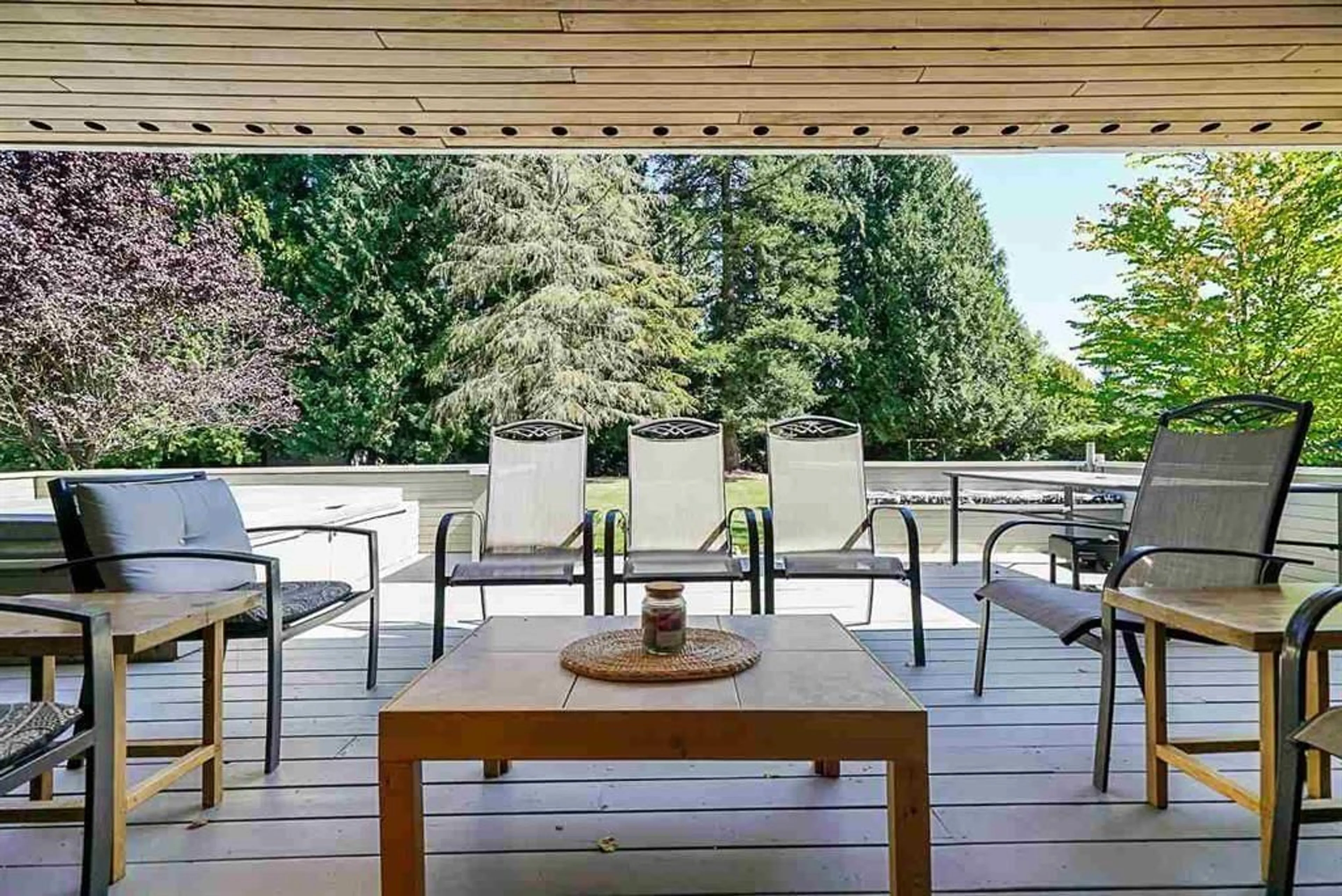 Patio, water/lake/river/ocean view for 10194 173, Surrey British Columbia V4N4H8