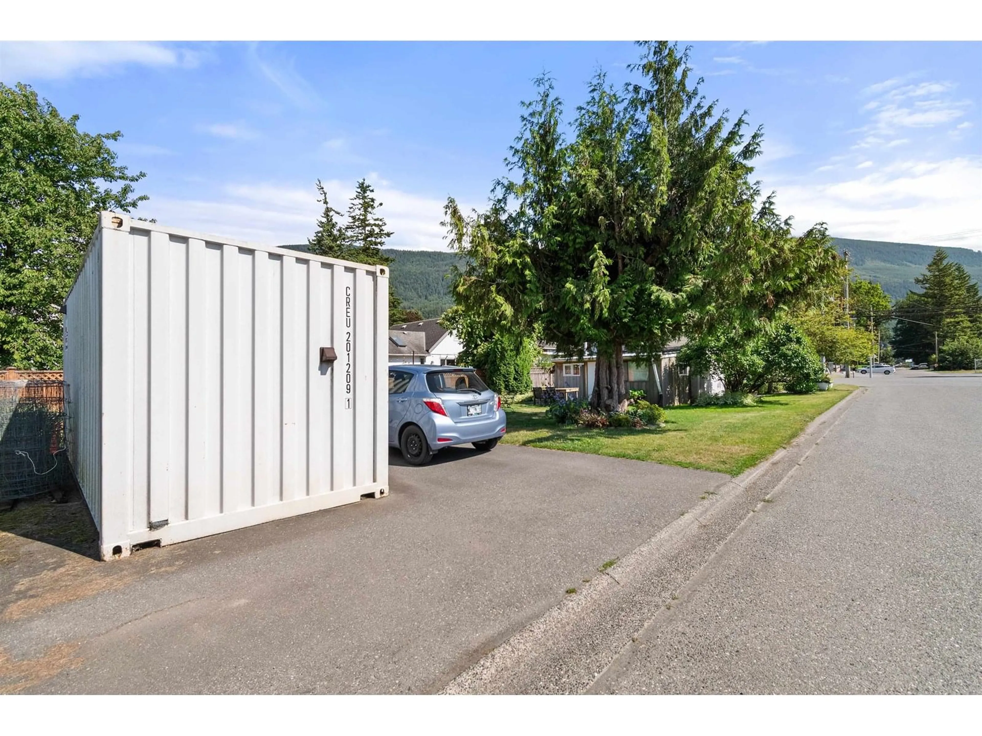 Unknown for 42259 YARROW CENTRAL ROAD, Yarrow British Columbia V2R5E3