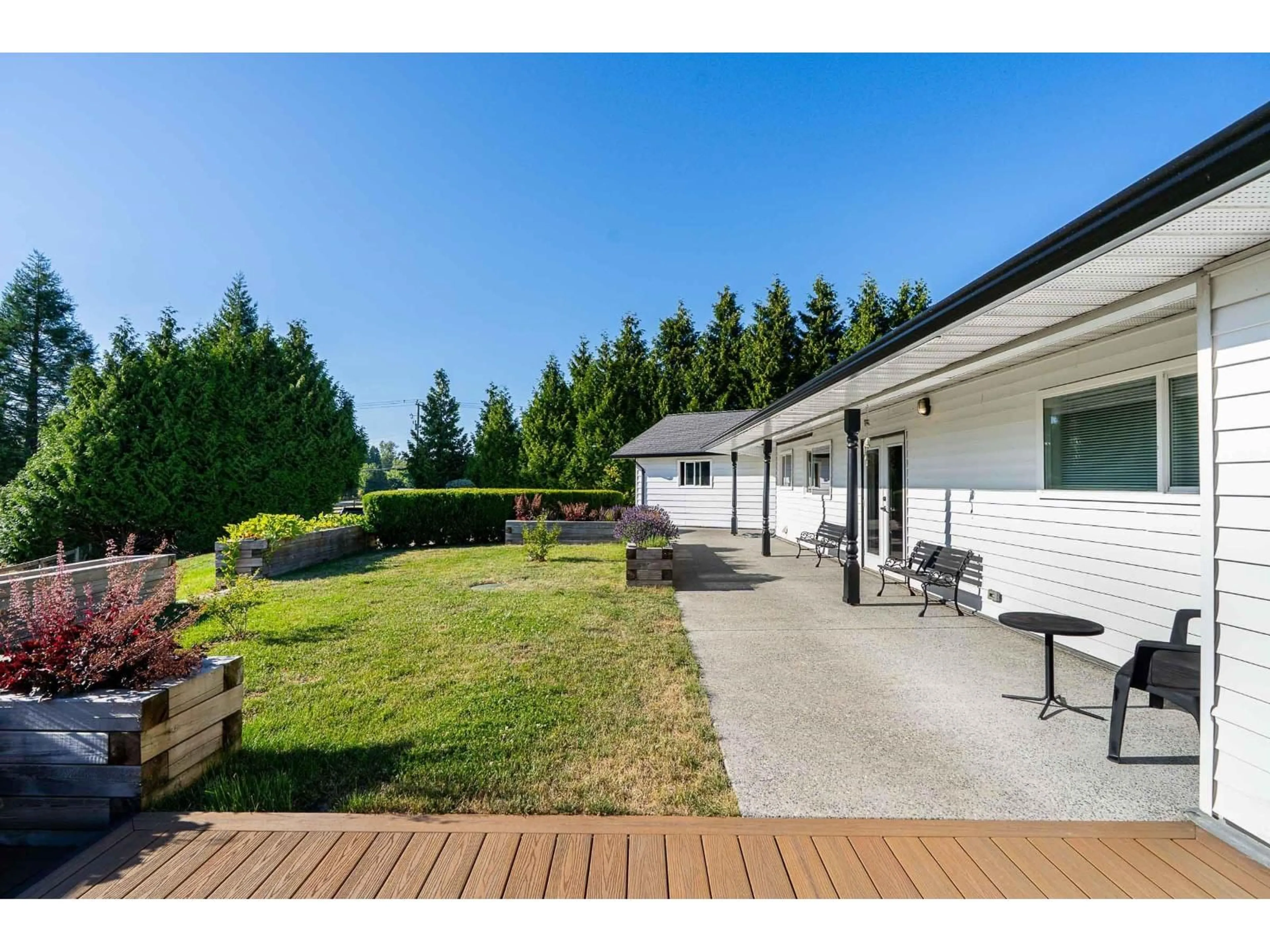 A pic from outside/outdoor area/front of a property/back of a property/a pic from drone, mountain view for 24862 16, Langley British Columbia V4W2R6