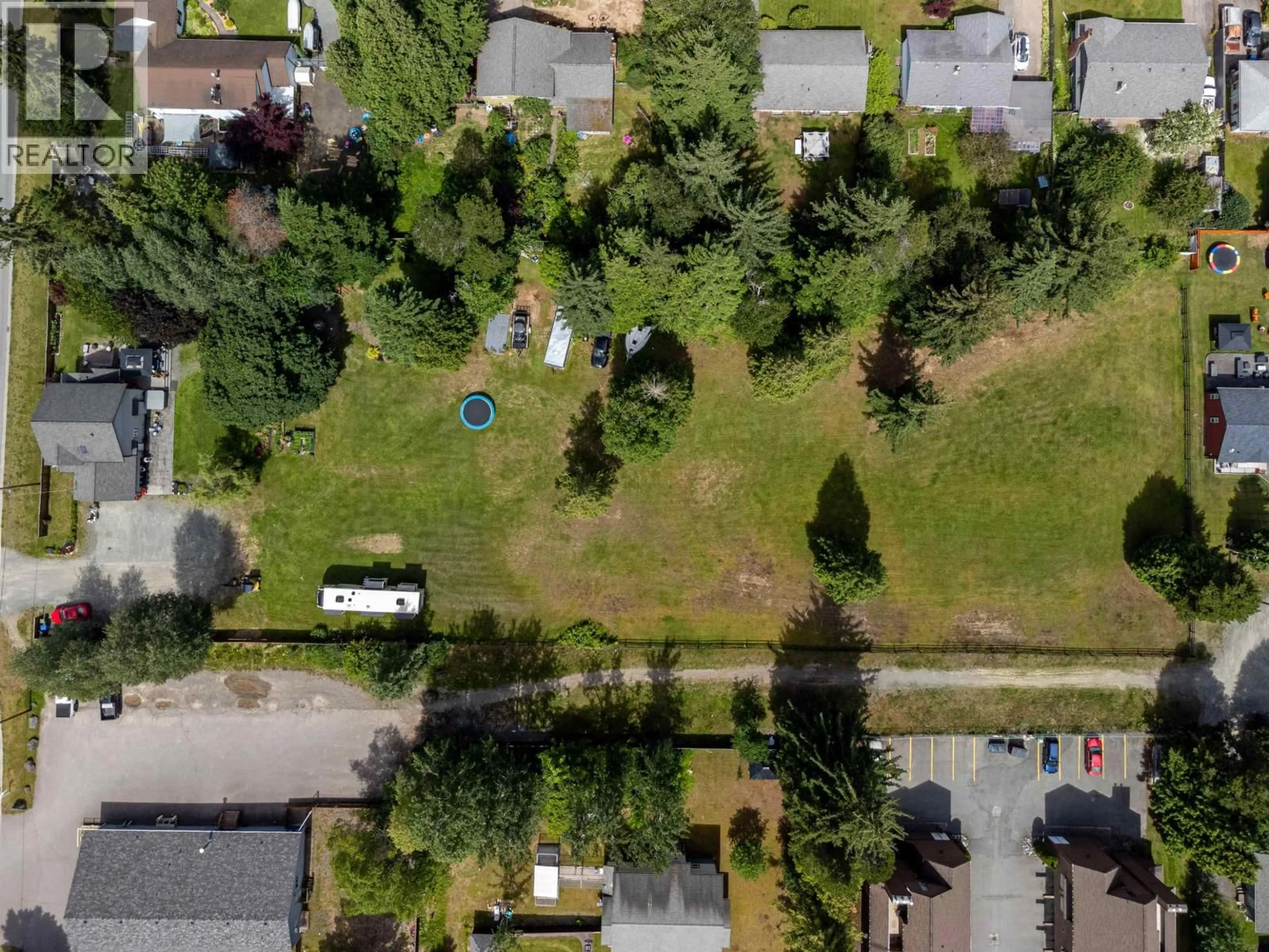 A pic from outside/outdoor area/front of a property/back of a property/a pic from drone, street for 3304 MUNROE STREET, Terrace British Columbia V8G3B5