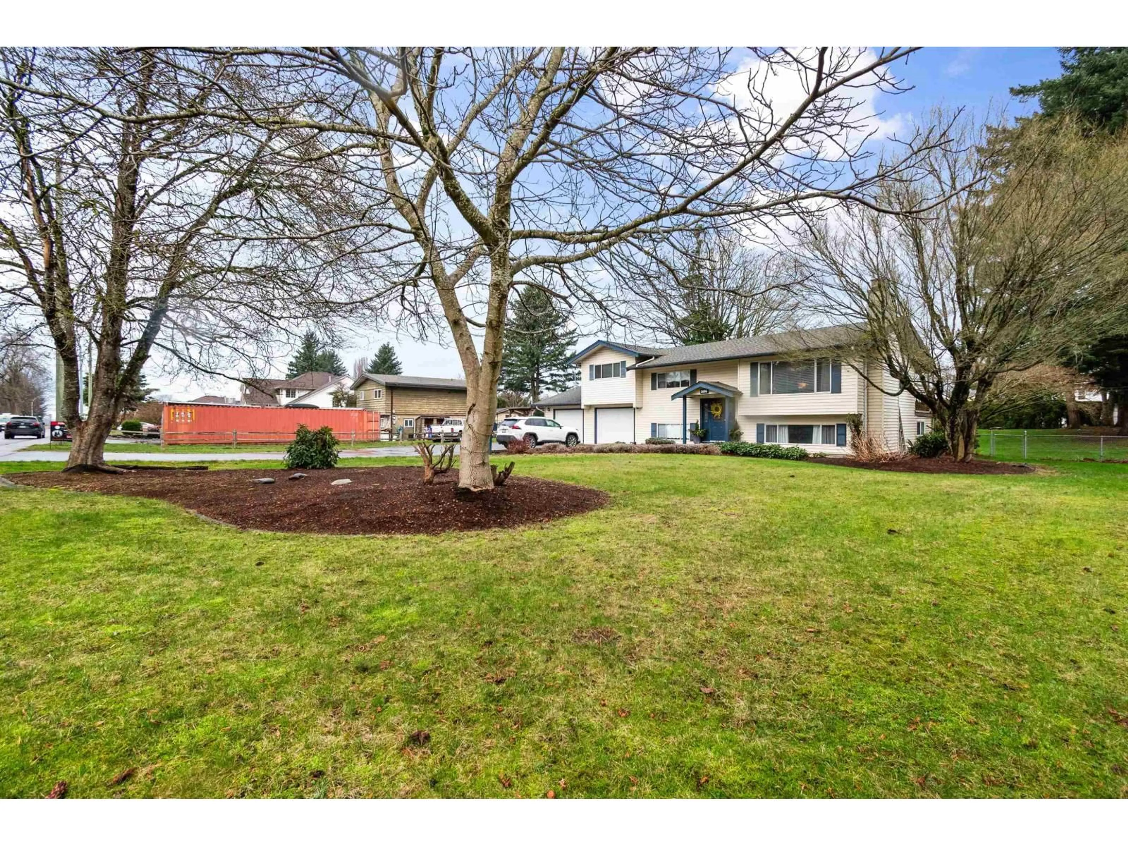 A pic from outside/outdoor area/front of a property/back of a property/a pic from drone, street for 5896 CARTER ROAD, Chilliwack British Columbia V2R3J8