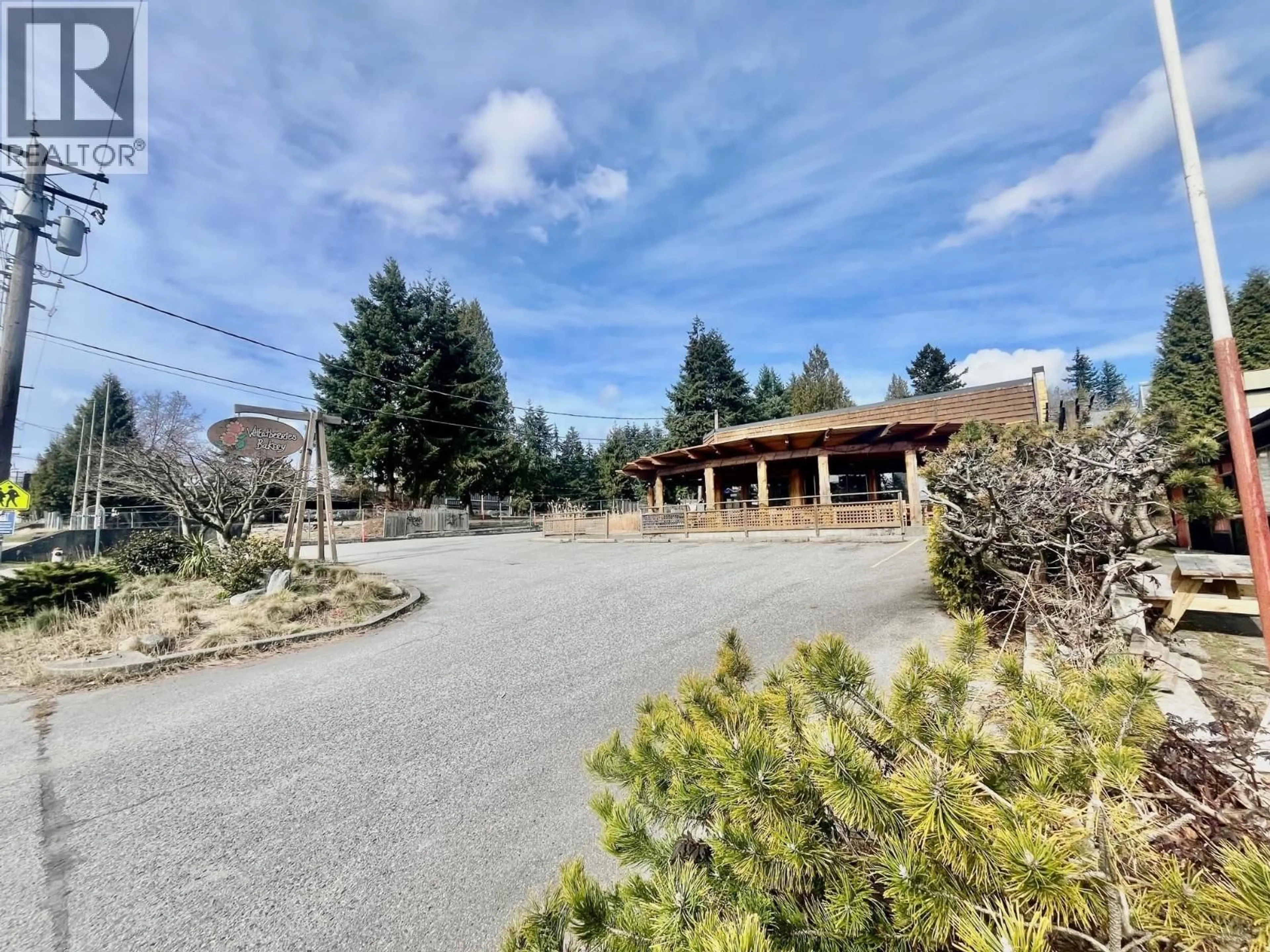 Unknown for 818 GIBSONS WAY, Gibsons British Columbia V0N1V7
