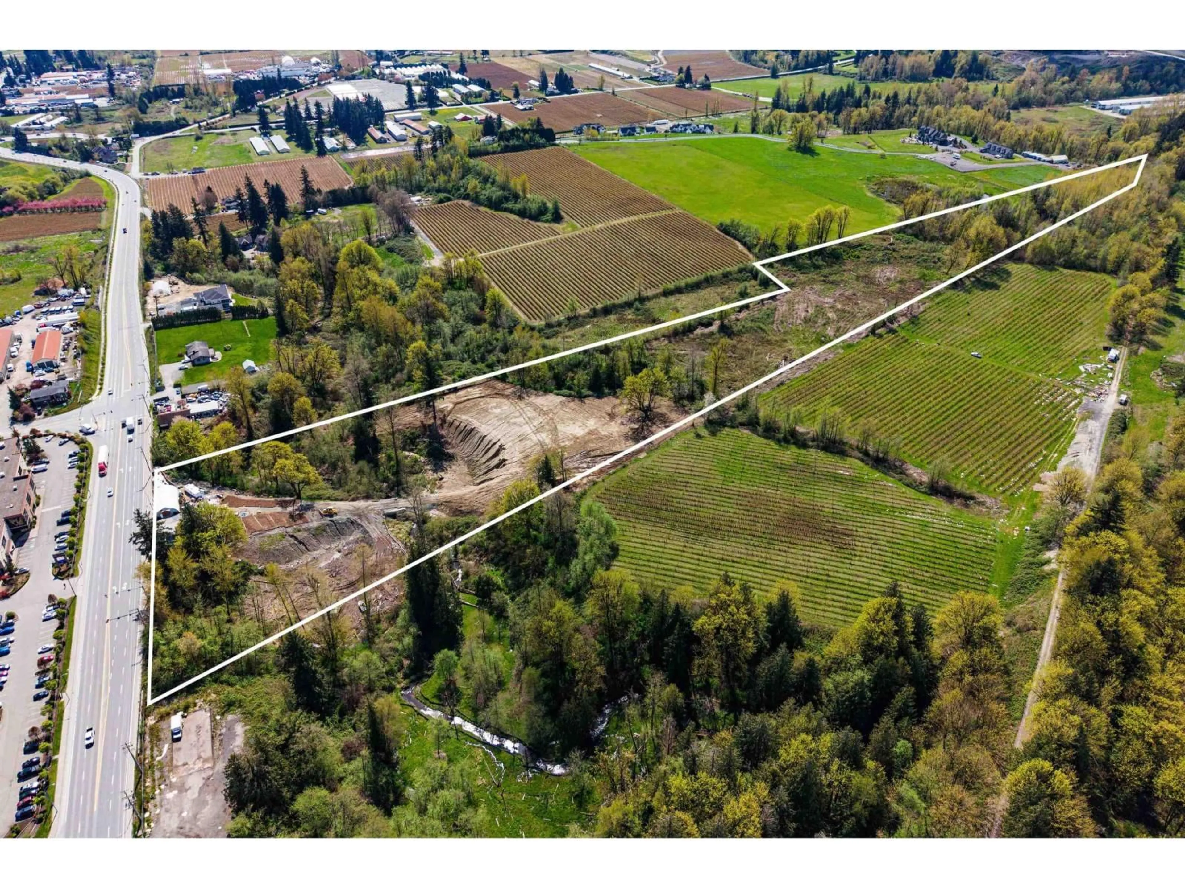 A pic from outside/outdoor area/front of a property/back of a property/a pic from drone, street for 2475 MT LEHMAN ROAD, Abbotsford British Columbia V4X2N2