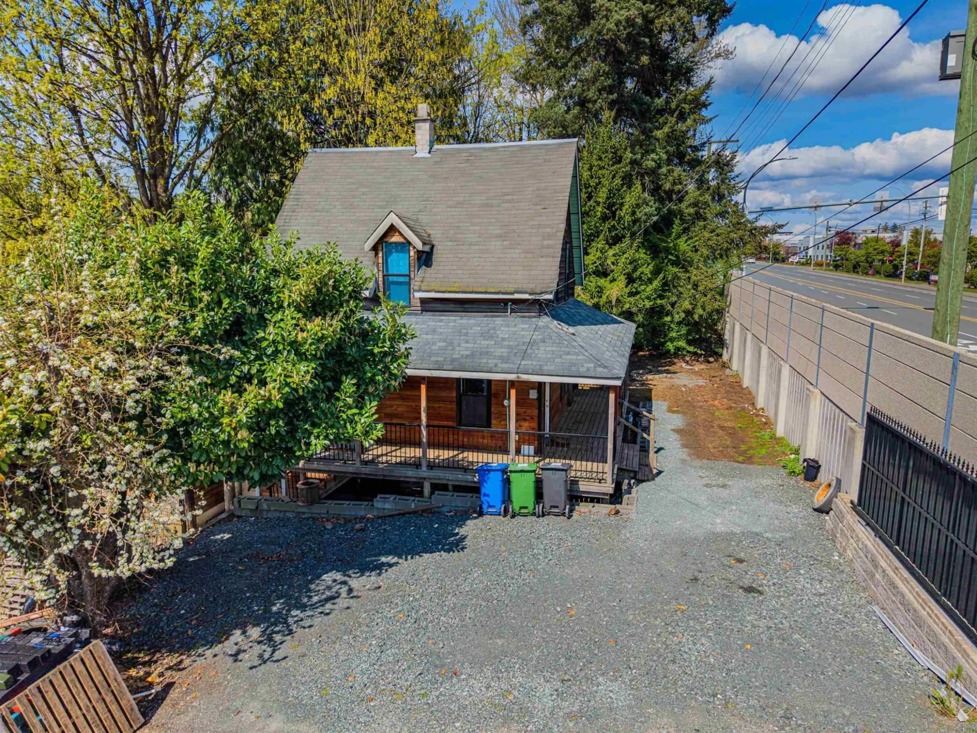 A pic from outside/outdoor area/front of a property/back of a property/a pic from drone, street for 2475 MT LEHMAN ROAD, Abbotsford British Columbia V4X2N2