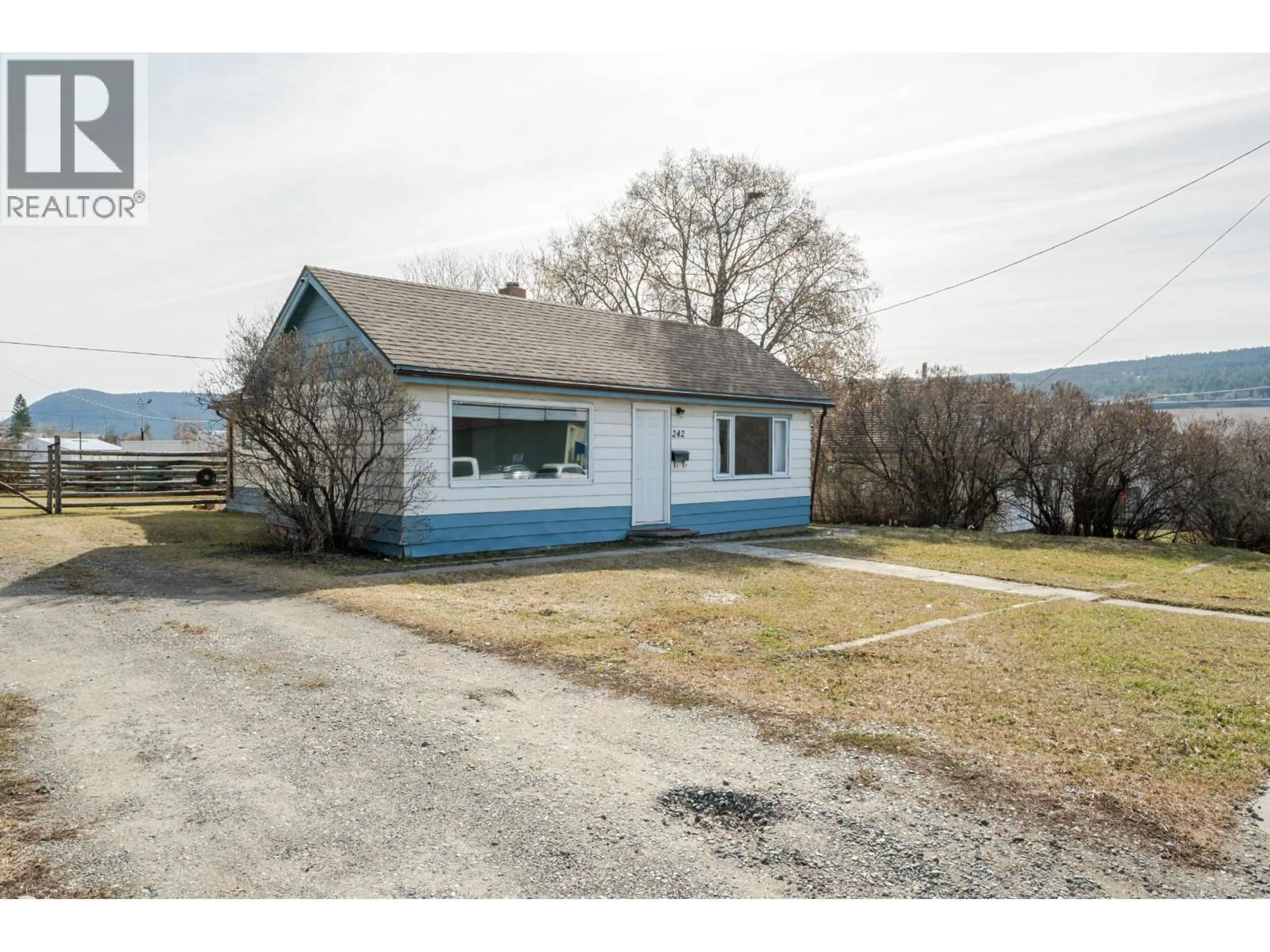A pic from outside/outdoor area/front of a property/back of a property/a pic from drone, unknown for 242 3RD AVENUE, Williams Lake British Columbia V2G1J4