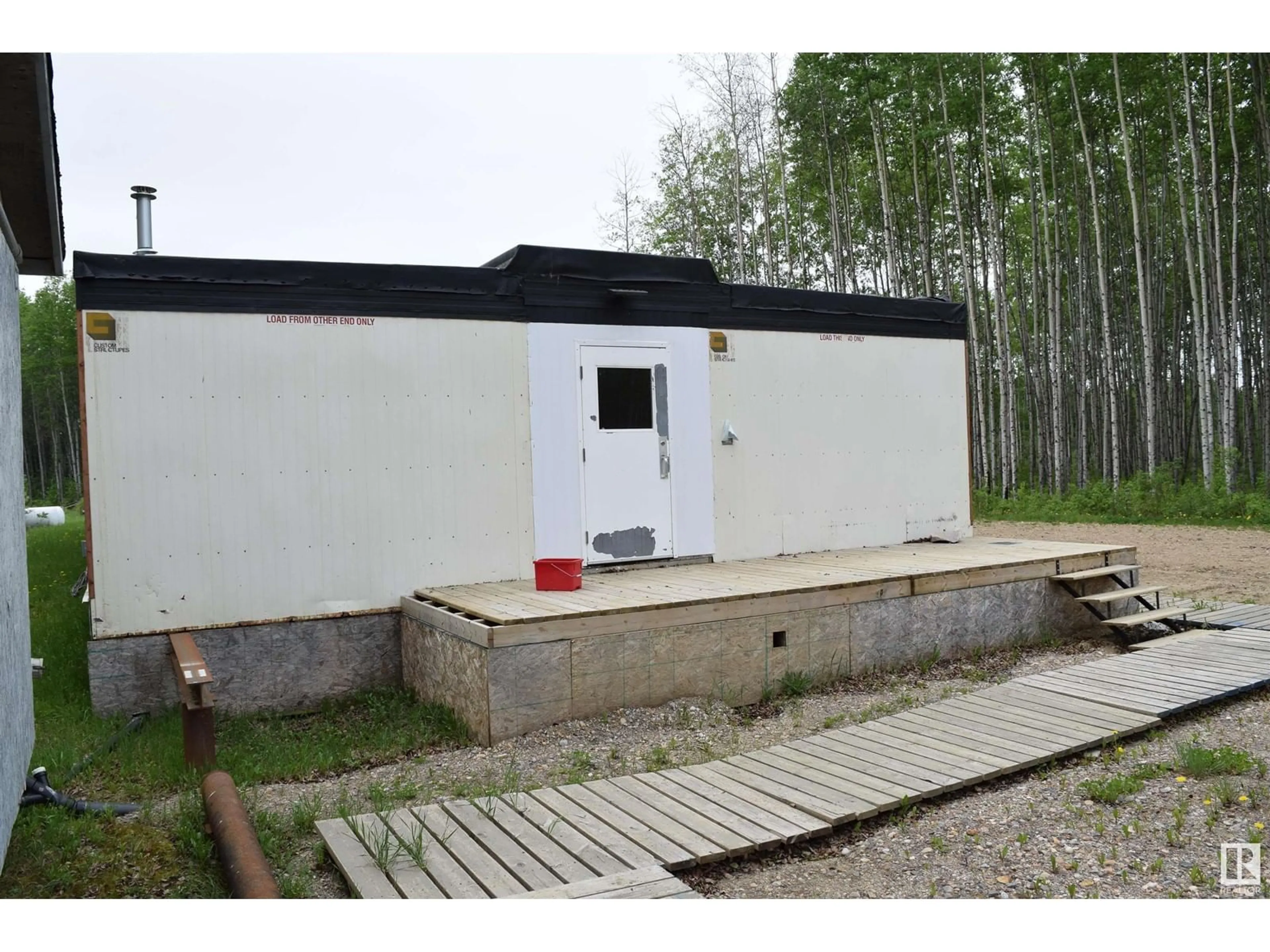 Shed for 455 Industrial DR N, Red Earth Creek Alberta T0G1X0