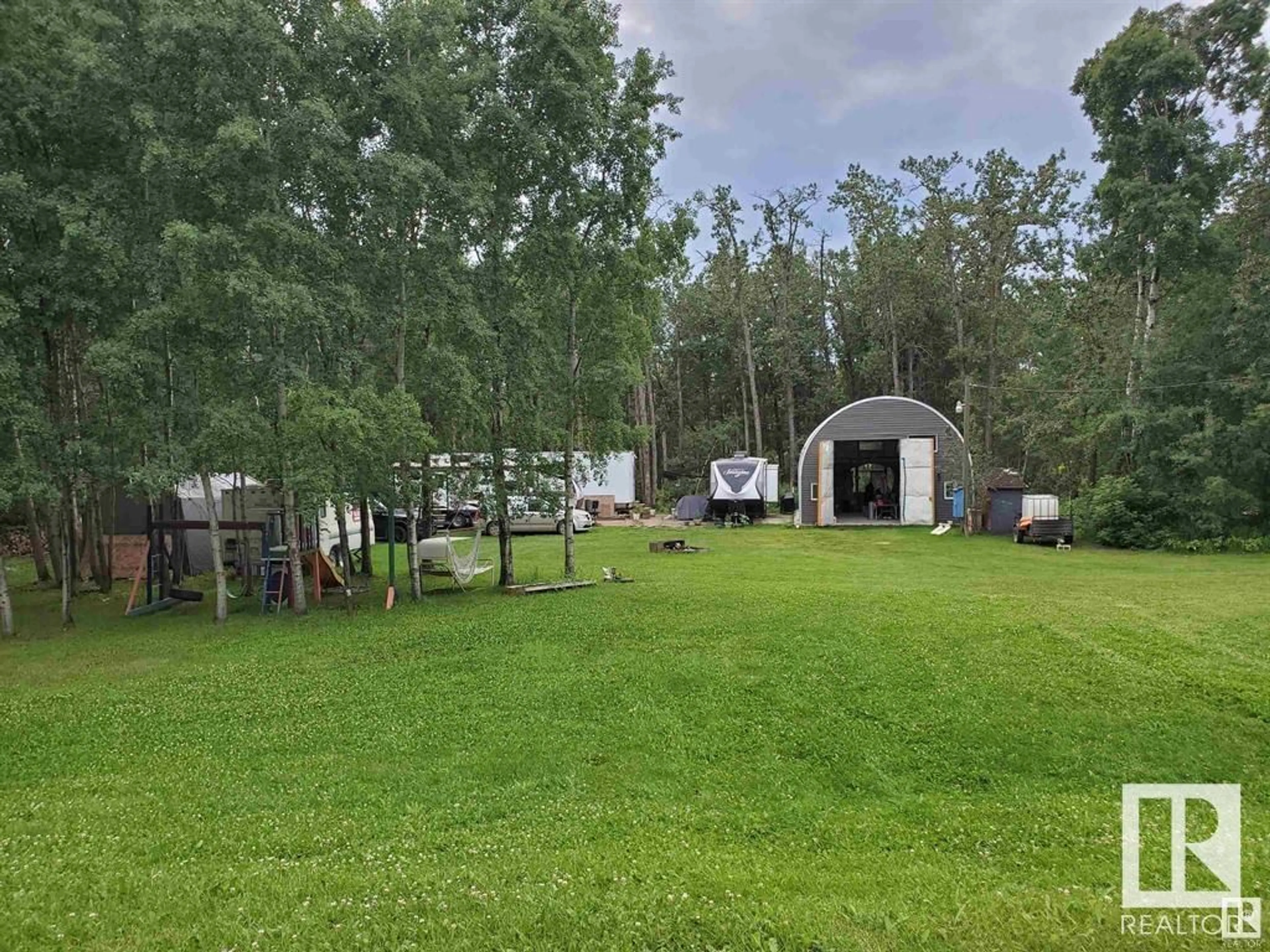 Shed for 17 Beech Ave Summerhaven, Rural Wetaskiwin County Alberta T9A1W8