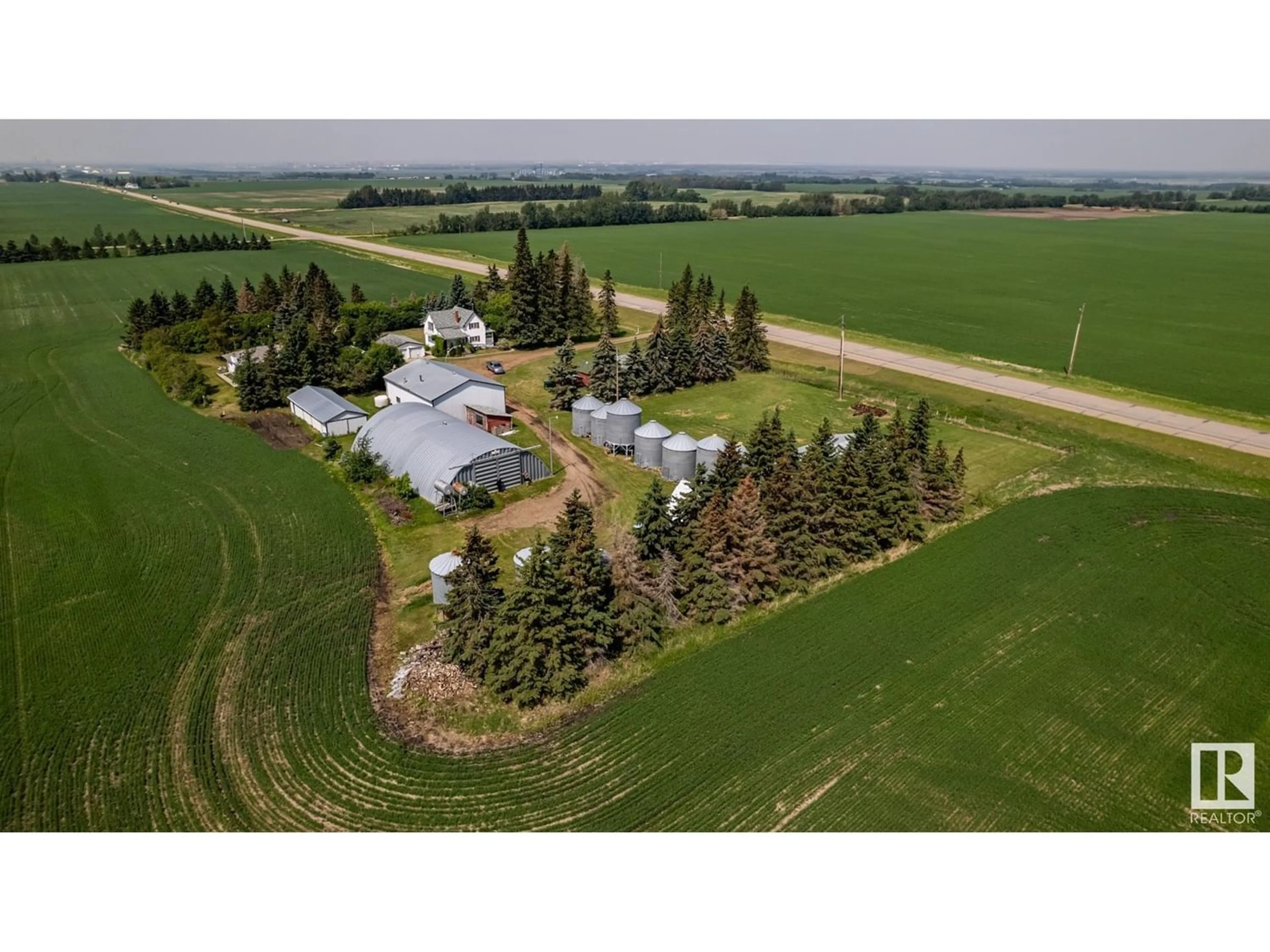 Frontside or backside of a home, cottage for 20469 HWY 15, Rural Strathcona County Alberta T8L4B1