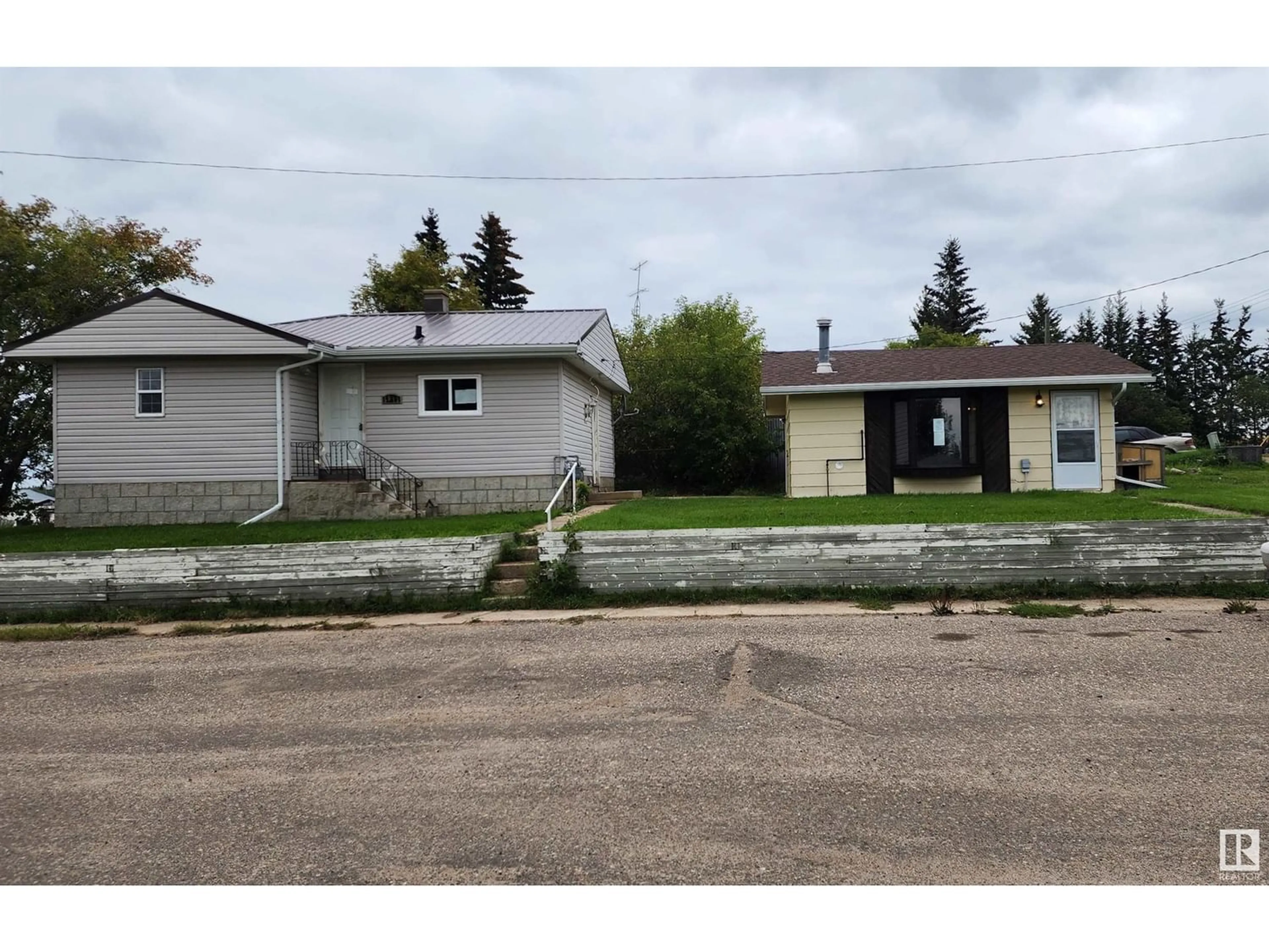 Frontside or backside of a home for 5013 49 AV, Glendon Alberta T0A1P0