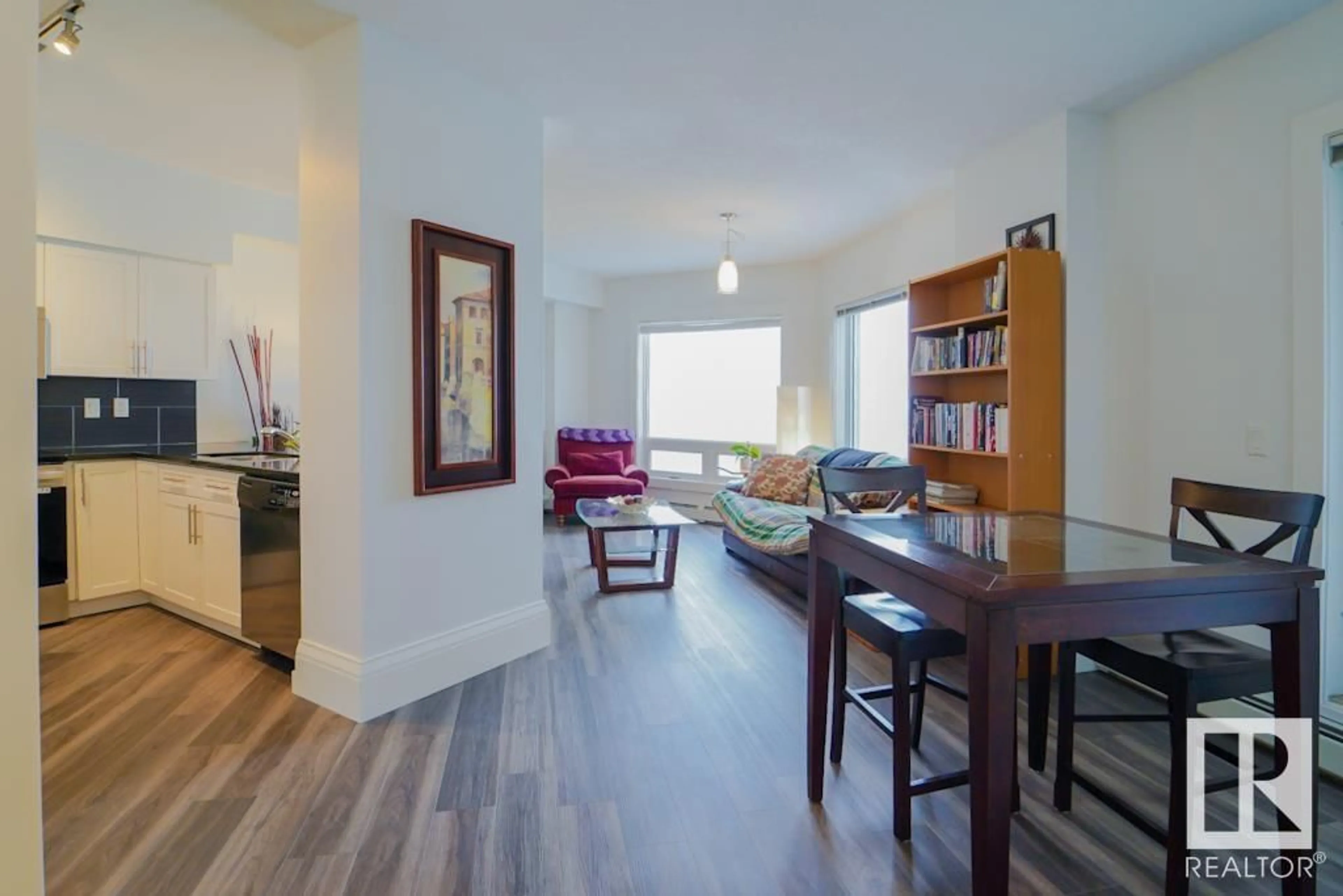 Living room, wood floors for #2601 10136 104 ST NW, Edmonton Alberta T5J0B5